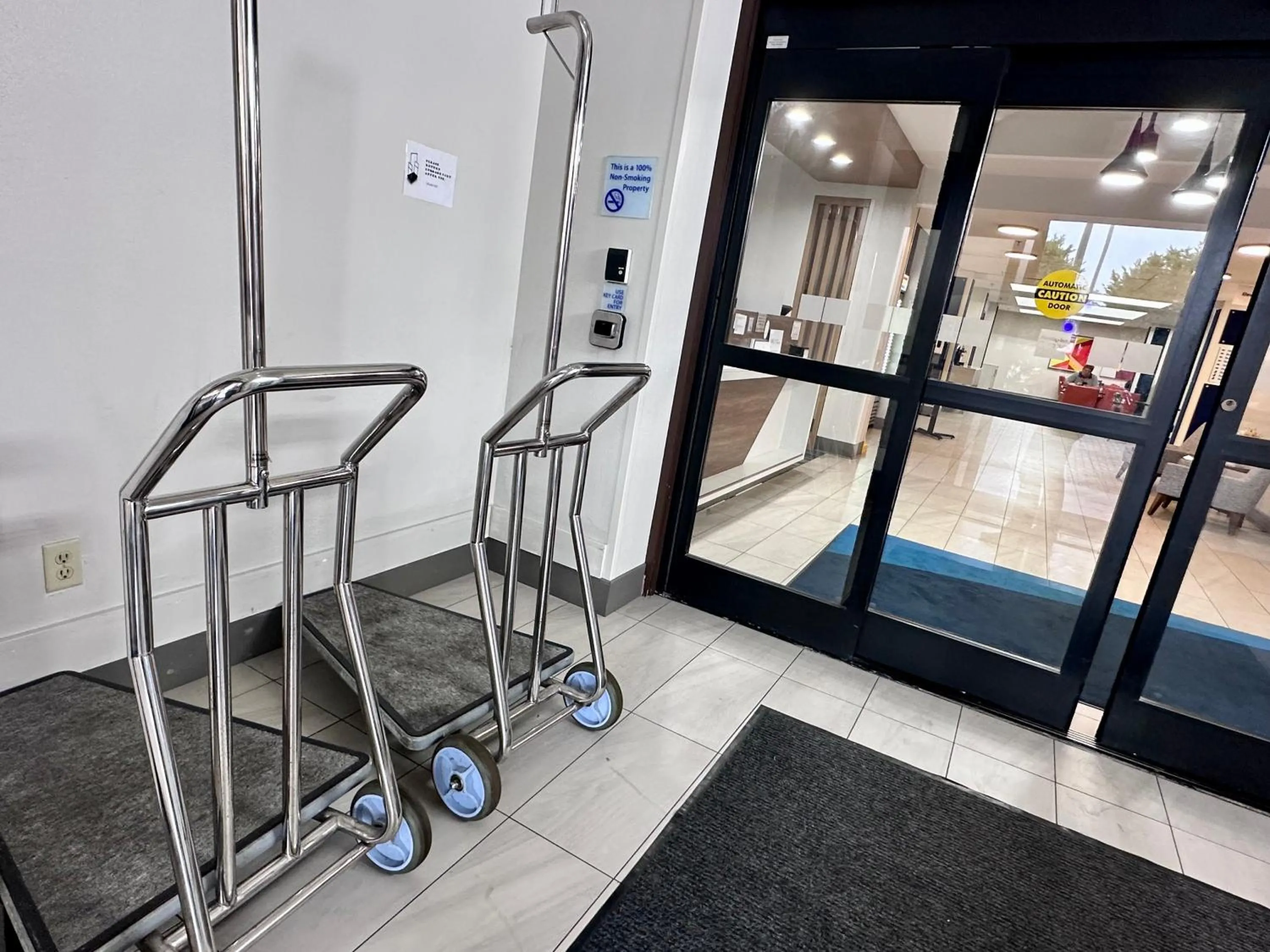 Facade/entrance in Holiday Inn Express Hotel & Suites Hinesville by IHG