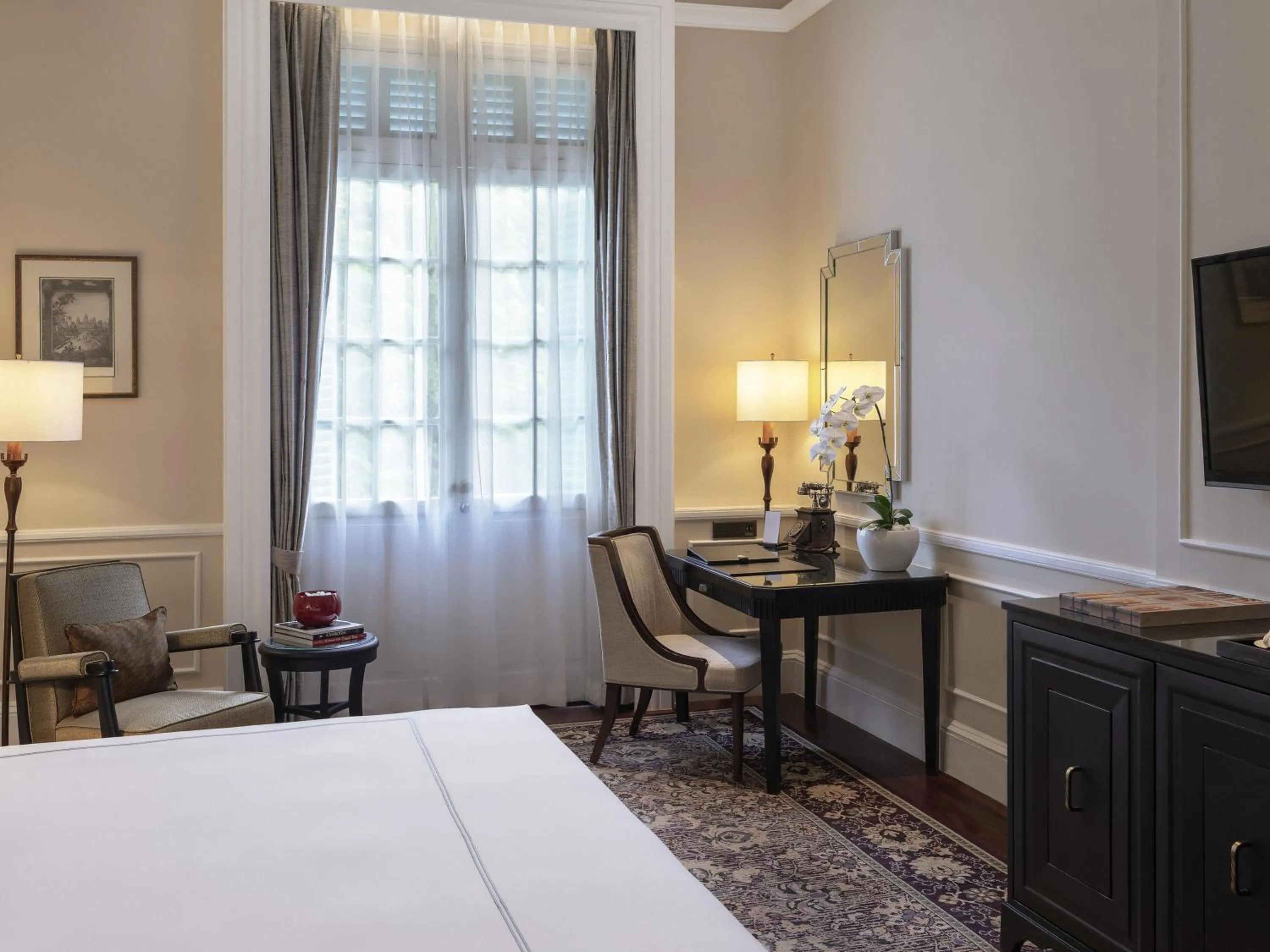 Bedroom, Bed in Raffles Hotel Le Royal