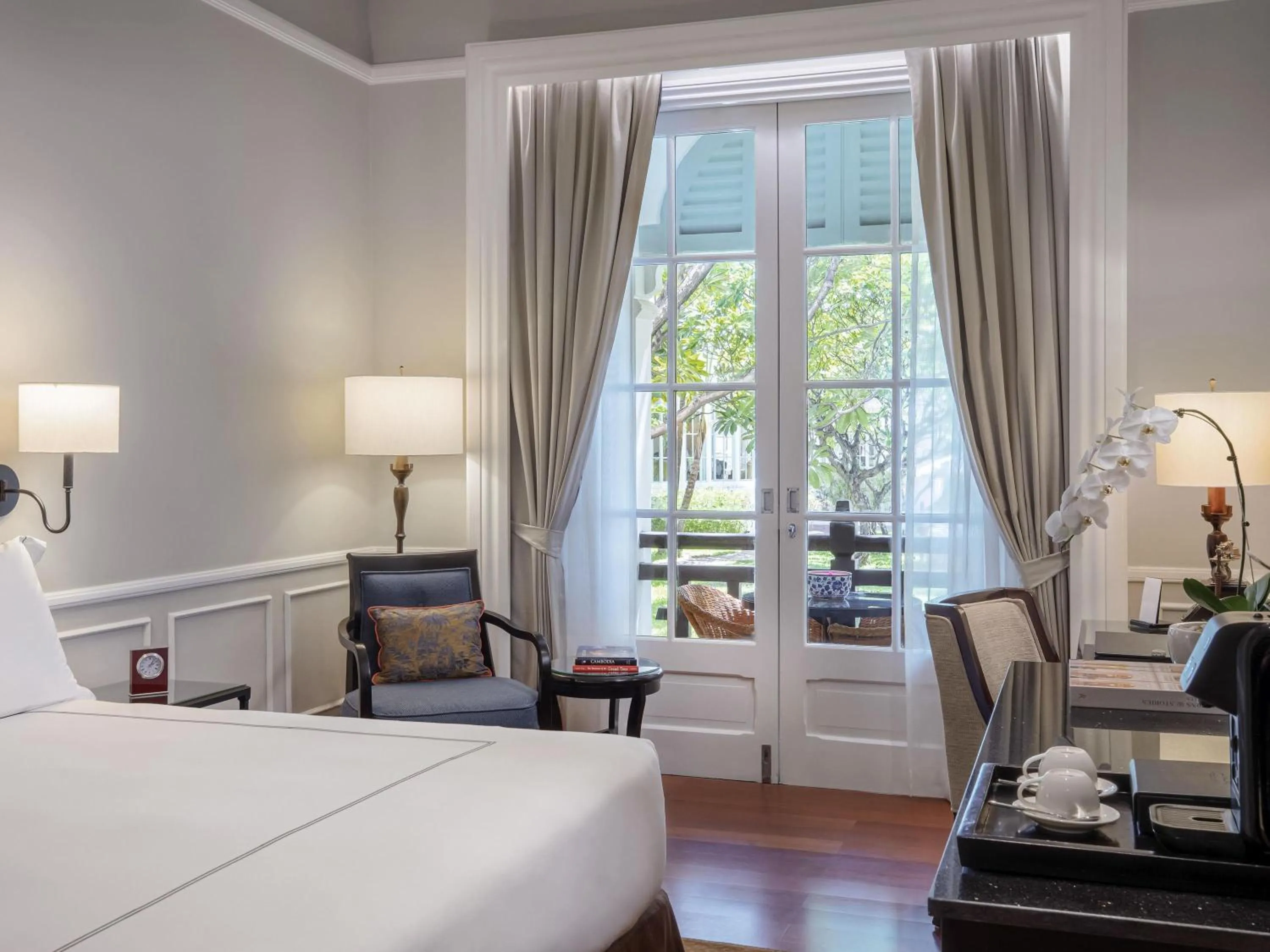 Bedroom, Bed in Raffles Hotel Le Royal