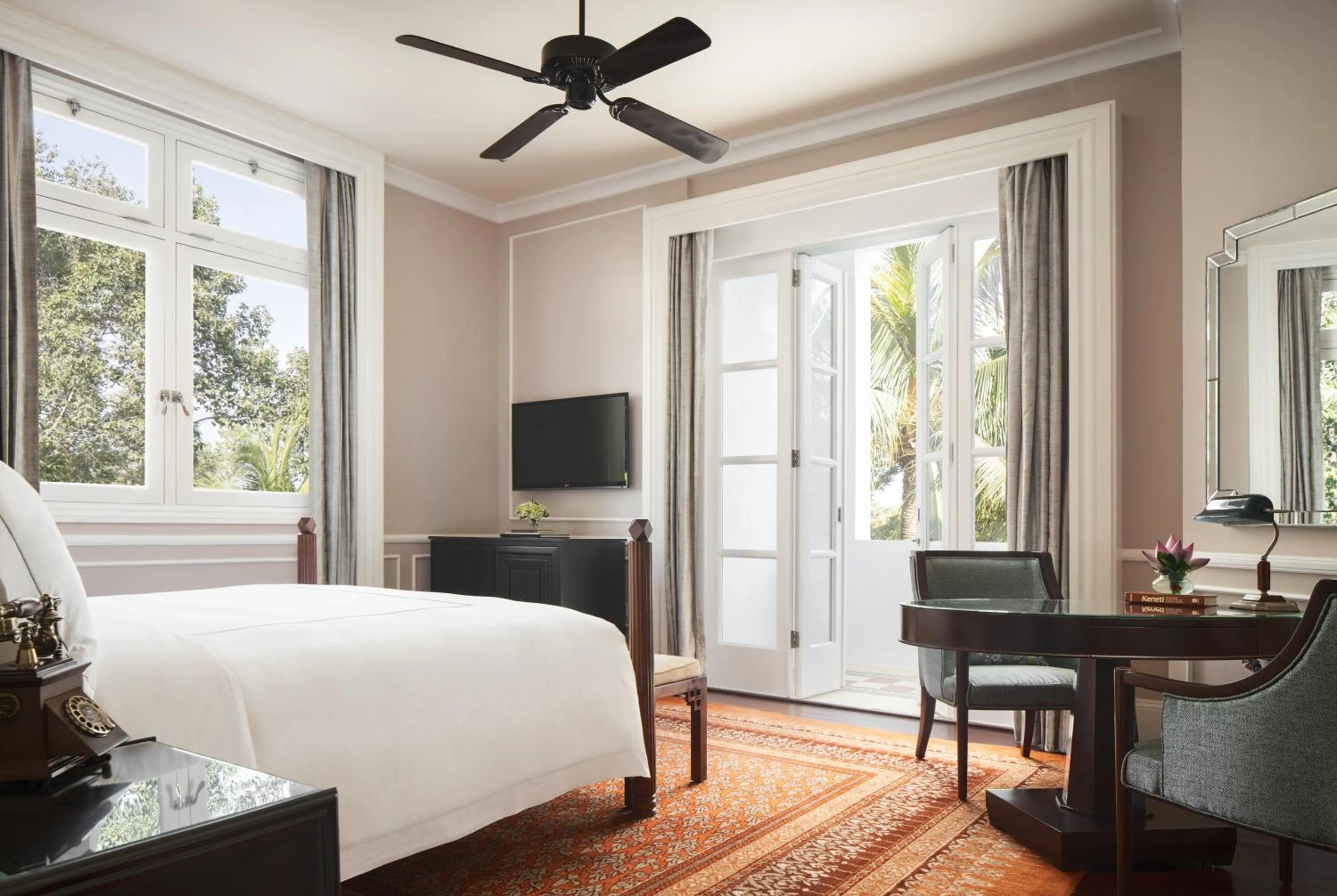 Bedroom, Bed in Raffles Grand Hotel d'Angkor