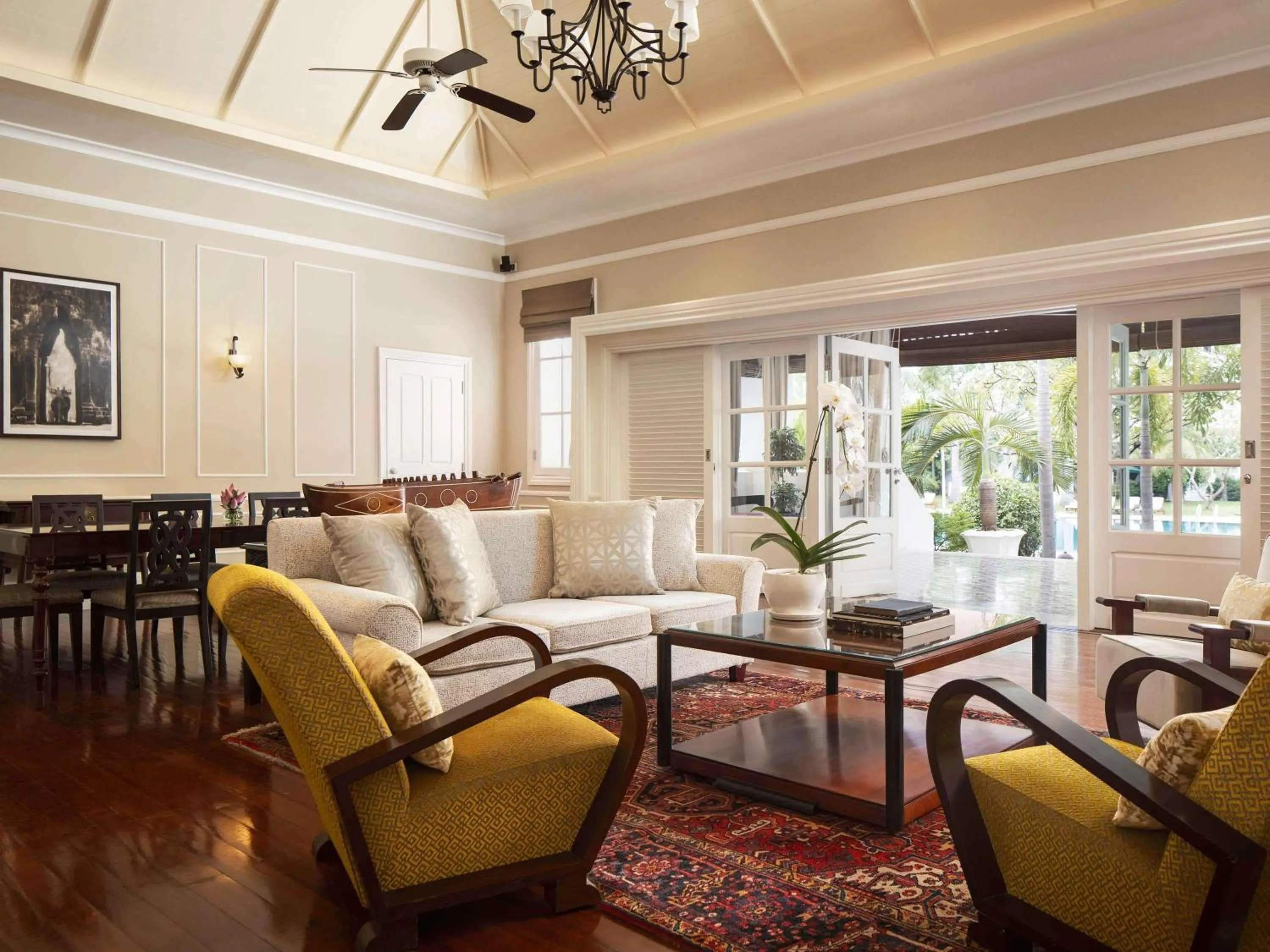 Bedroom in Raffles Grand Hotel d'Angkor