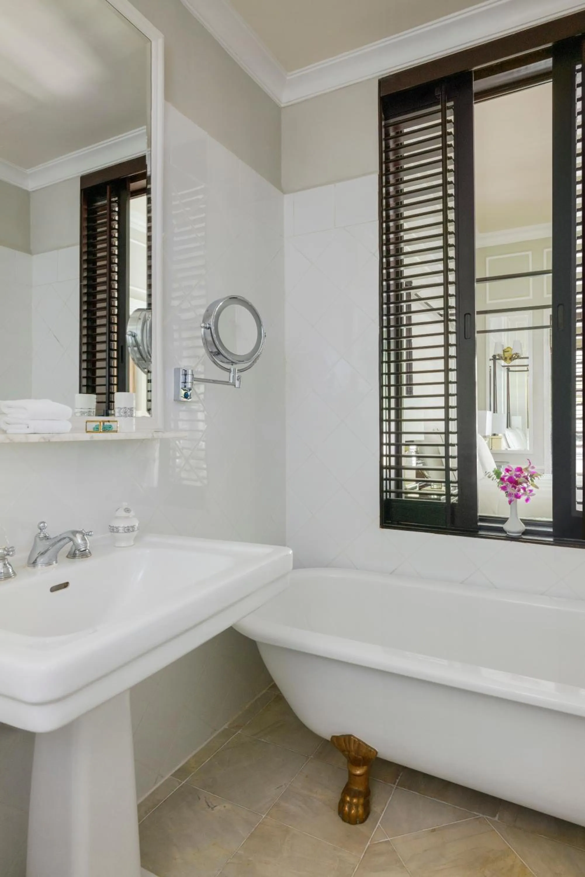 Bathroom in Raffles Grand Hotel d'Angkor