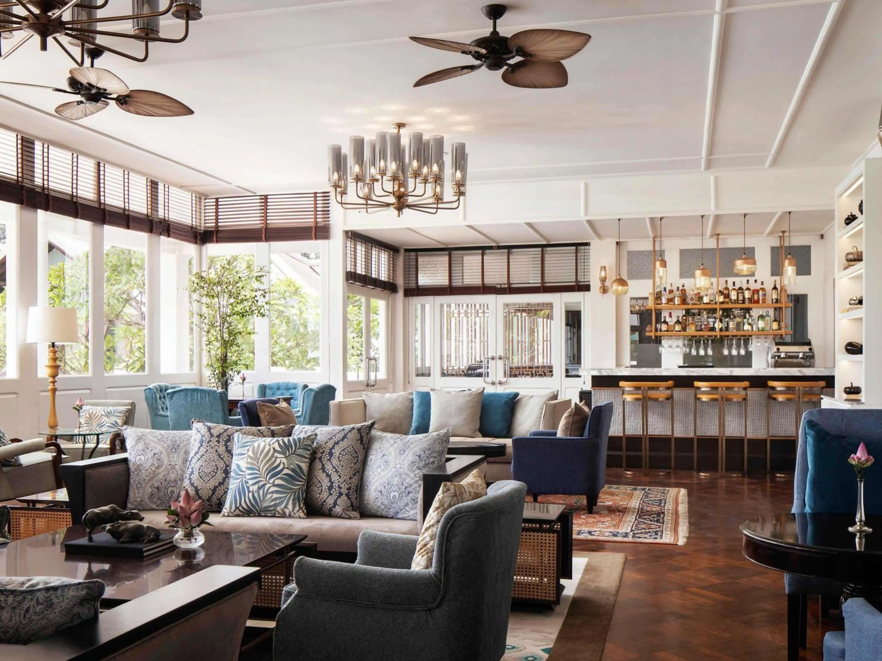 Lounge or bar in Raffles Grand Hotel d'Angkor