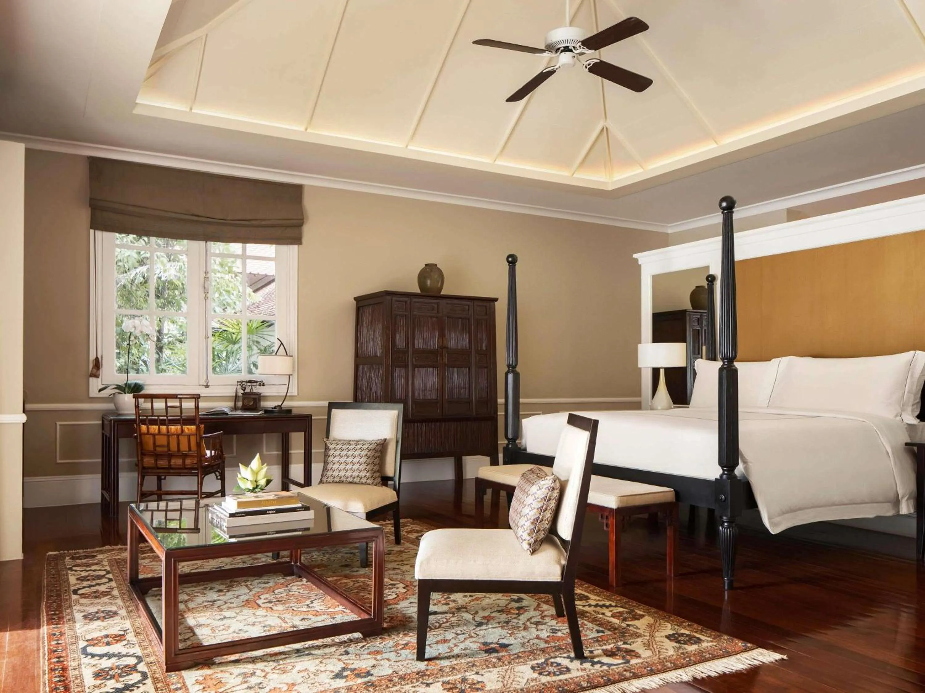 Bedroom, Bed in Raffles Grand Hotel d'Angkor