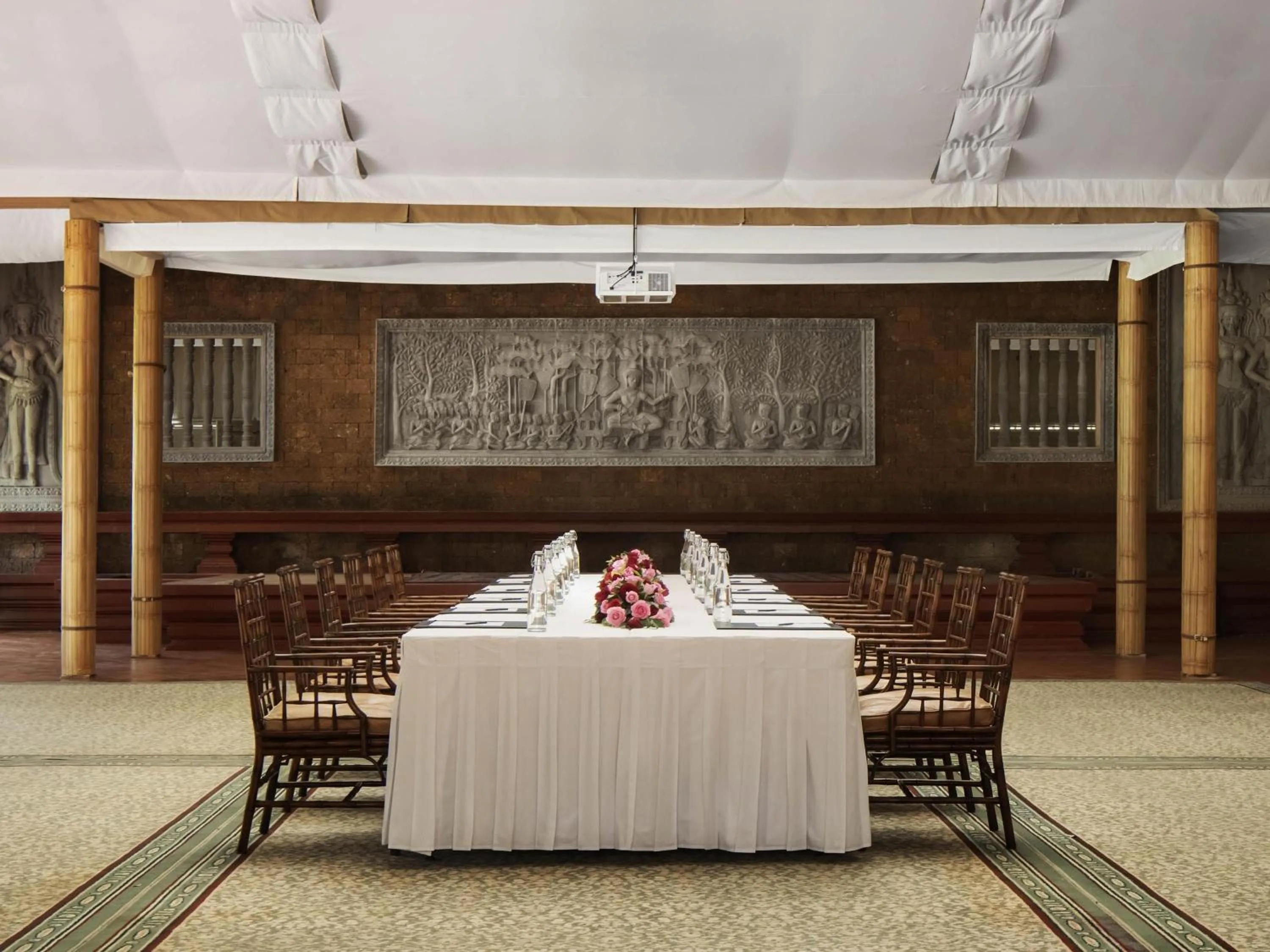 Restaurant/places to eat in Raffles Grand Hotel d'Angkor