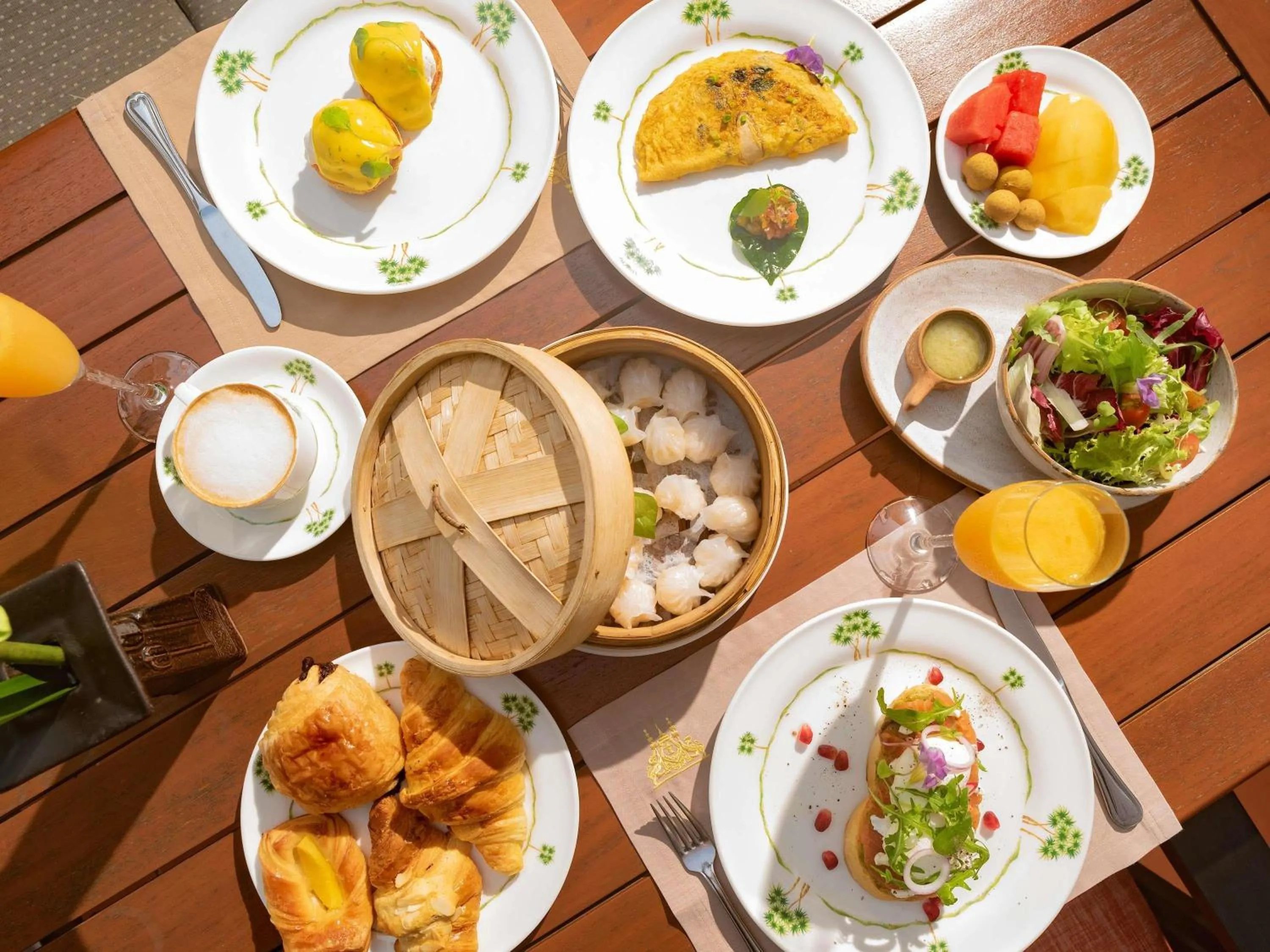 Restaurant/places to eat in Raffles Grand Hotel d'Angkor