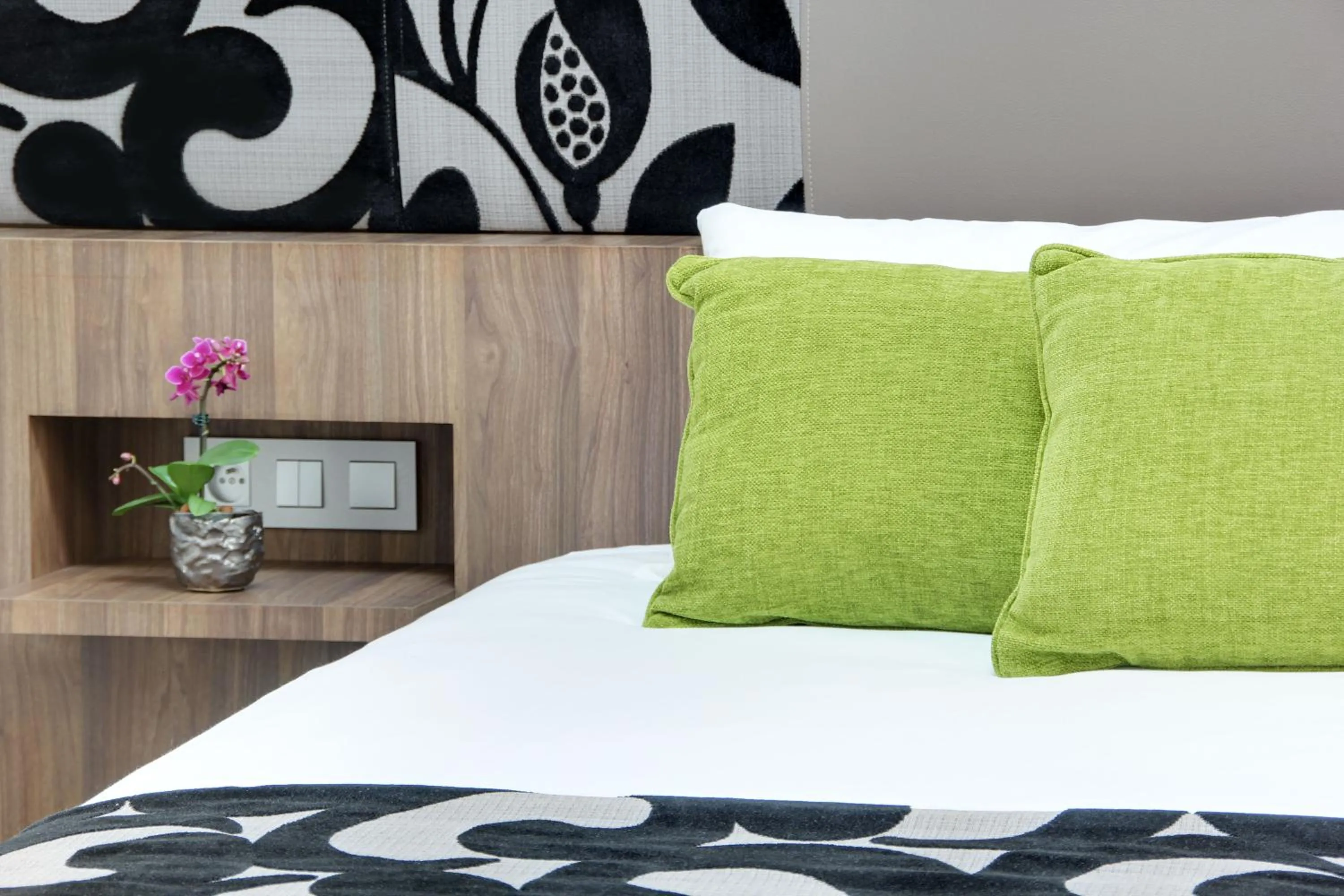 Decorative detail, Bed in Hotel Alhambra