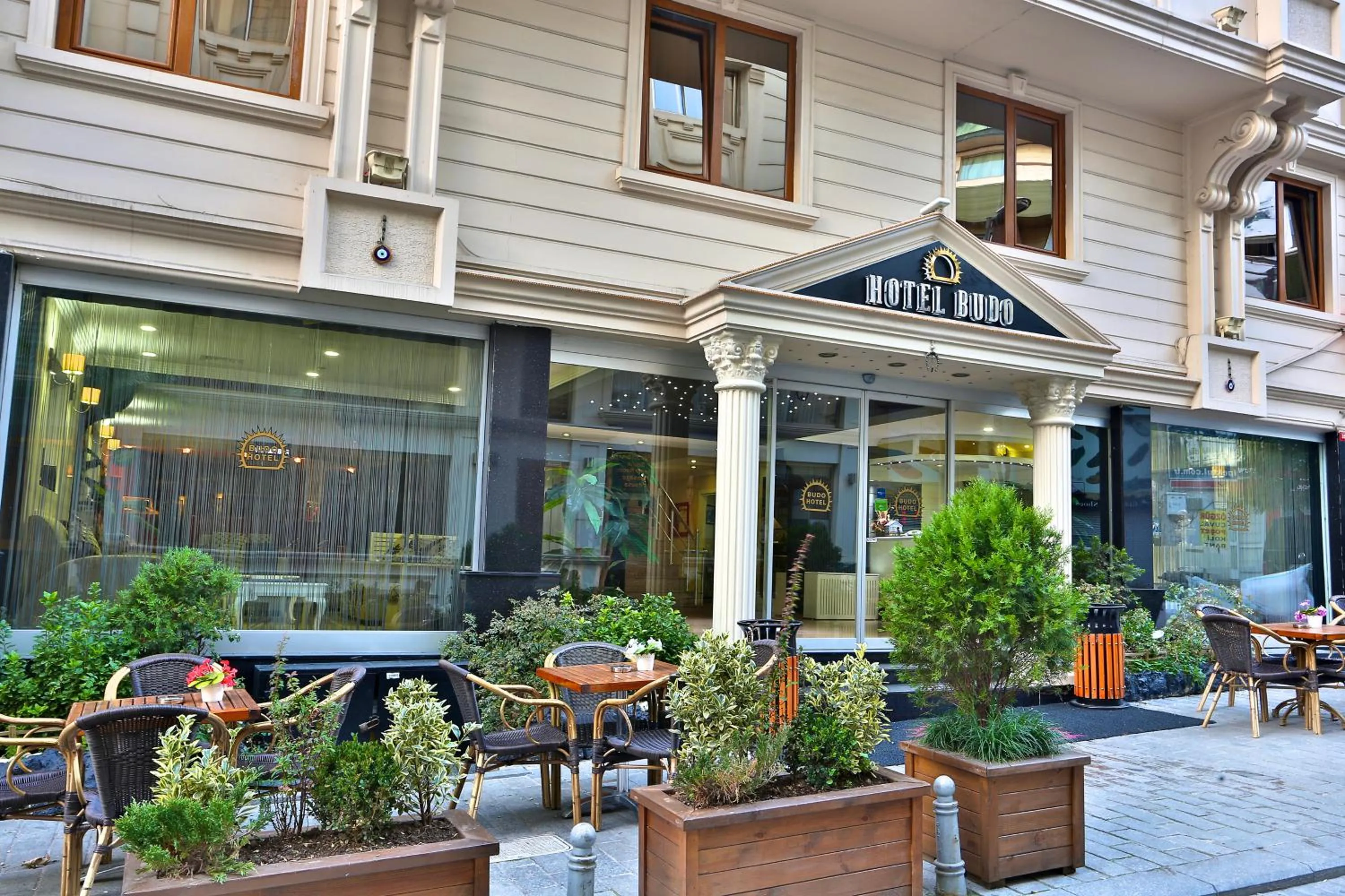 Facade/entrance in Budo Hotel