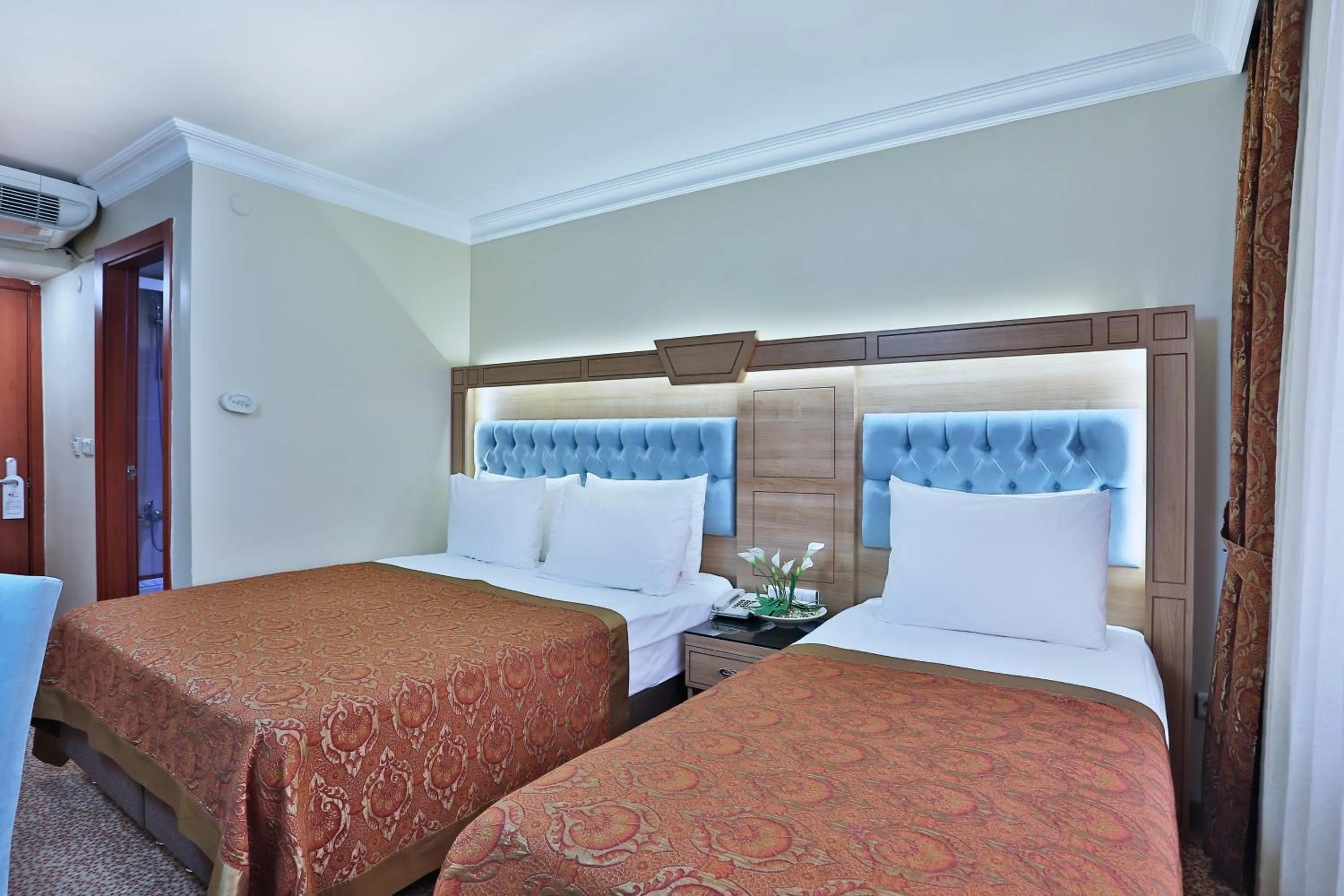 Photo of the whole room, Bed in Budo Hotel