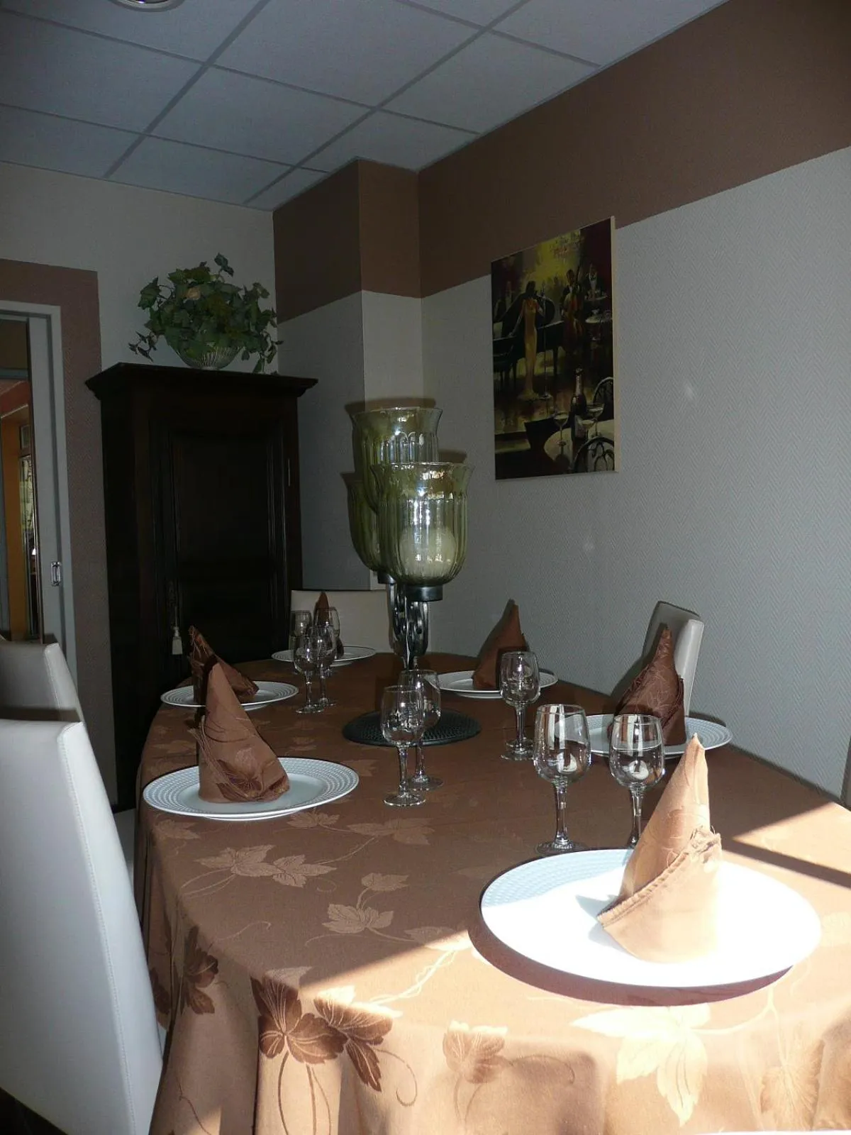 Restaurant/places to eat in Logis Hôtel Restaurant de France