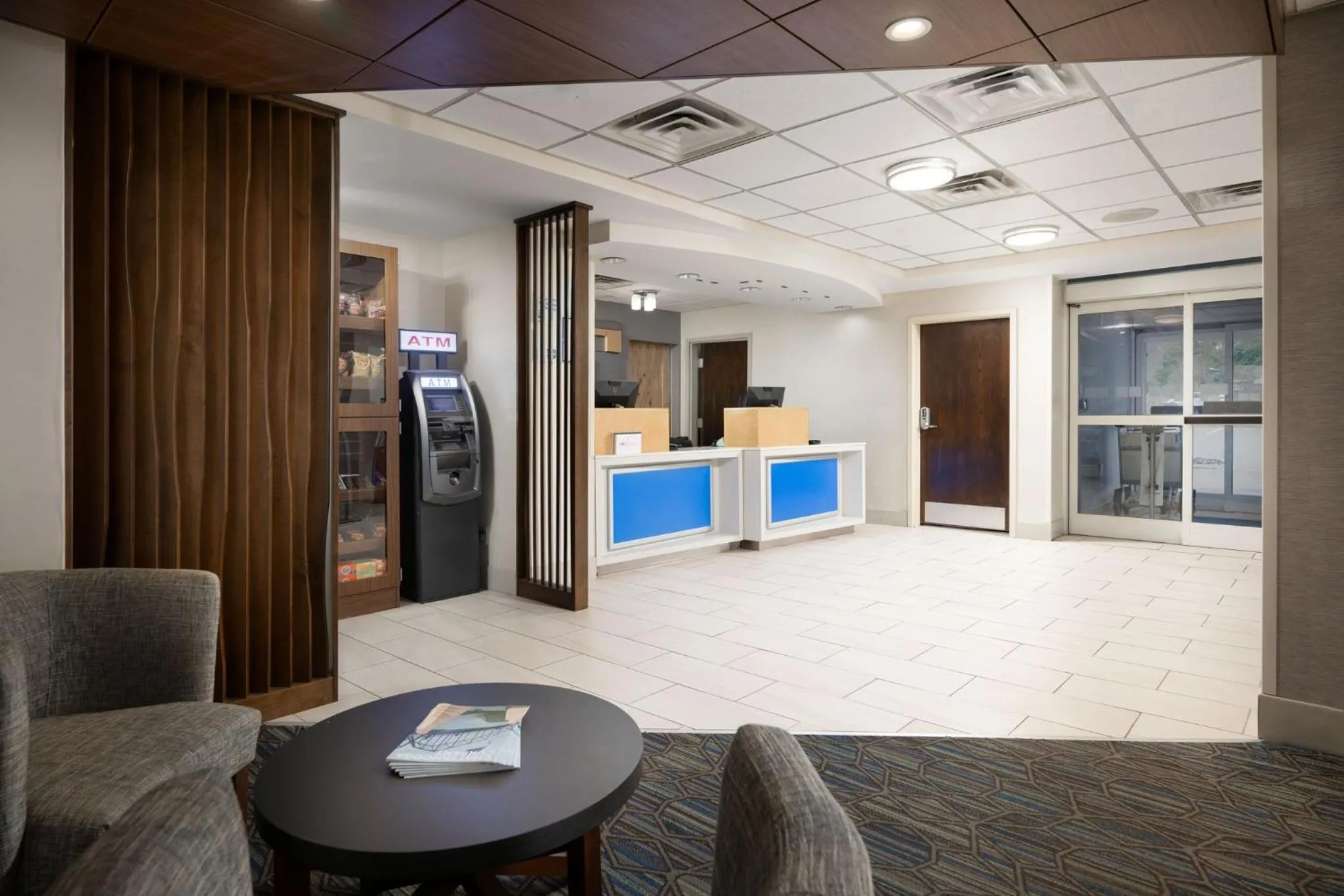 Property building in Holiday Inn Express & Suites Chattanooga-Hixson by IHG