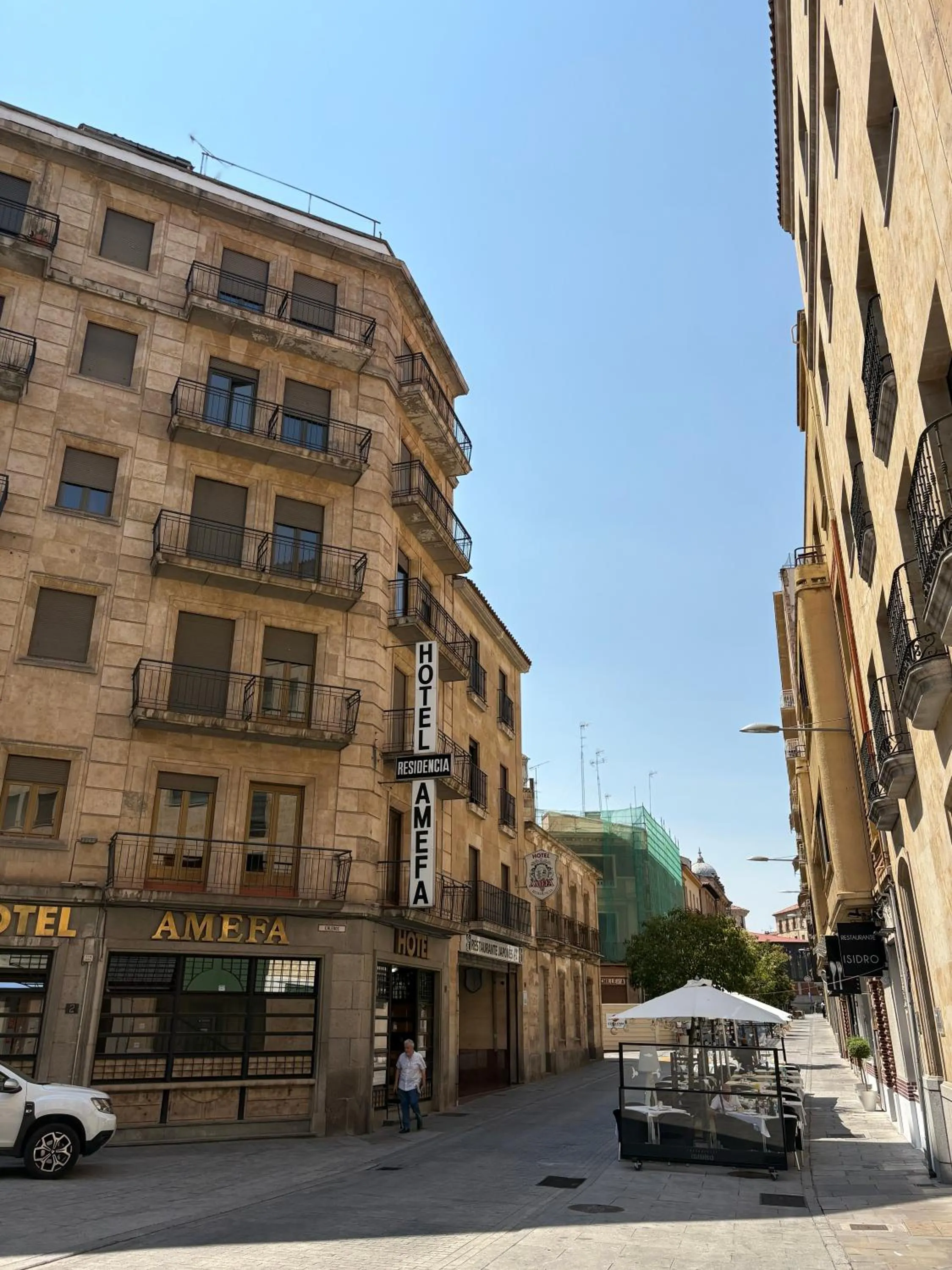 Property building in Hotel Amefa