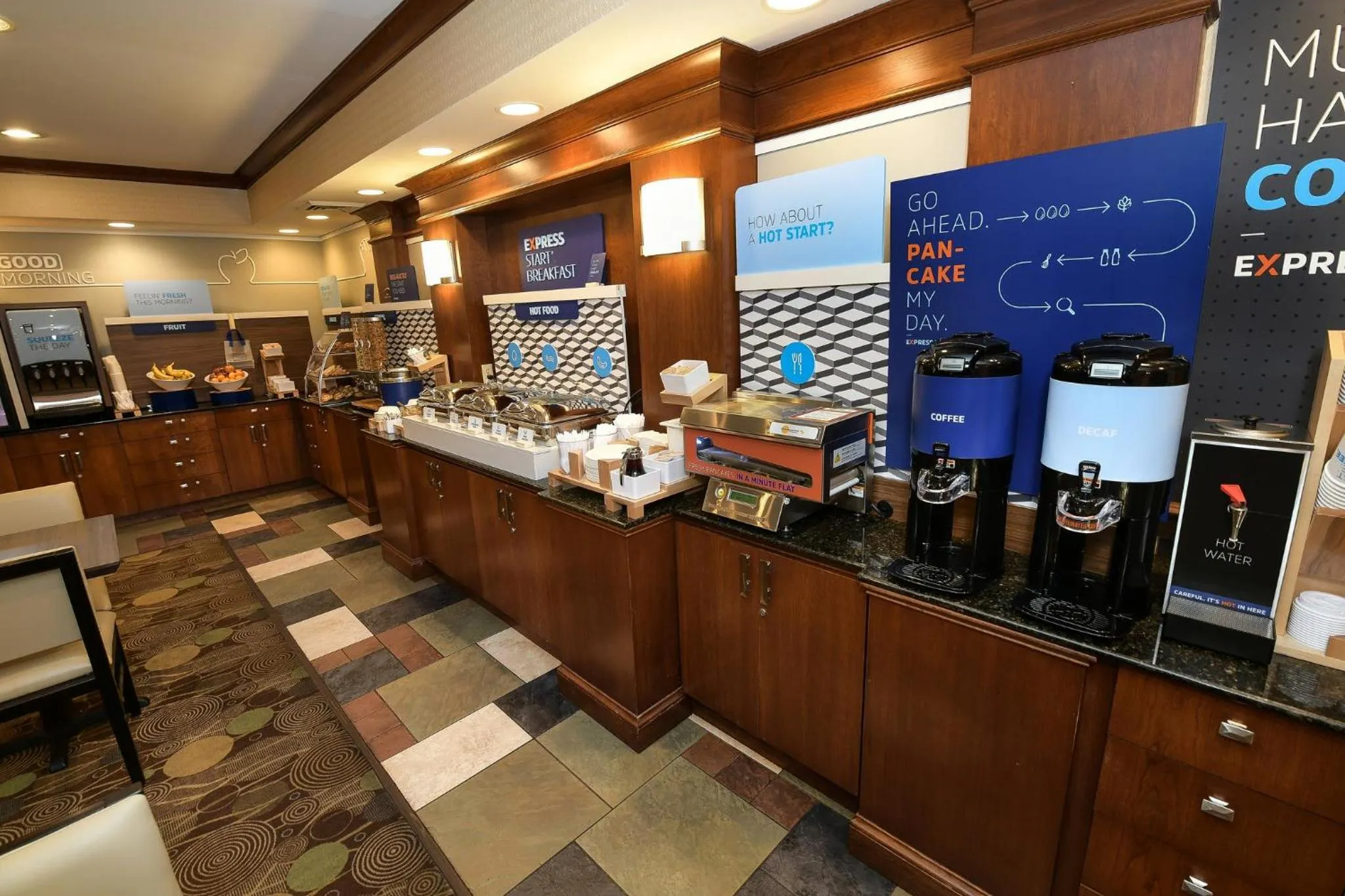 Breakfast in Holiday Inn Express Hotel & Suites Grand Forks by IHG