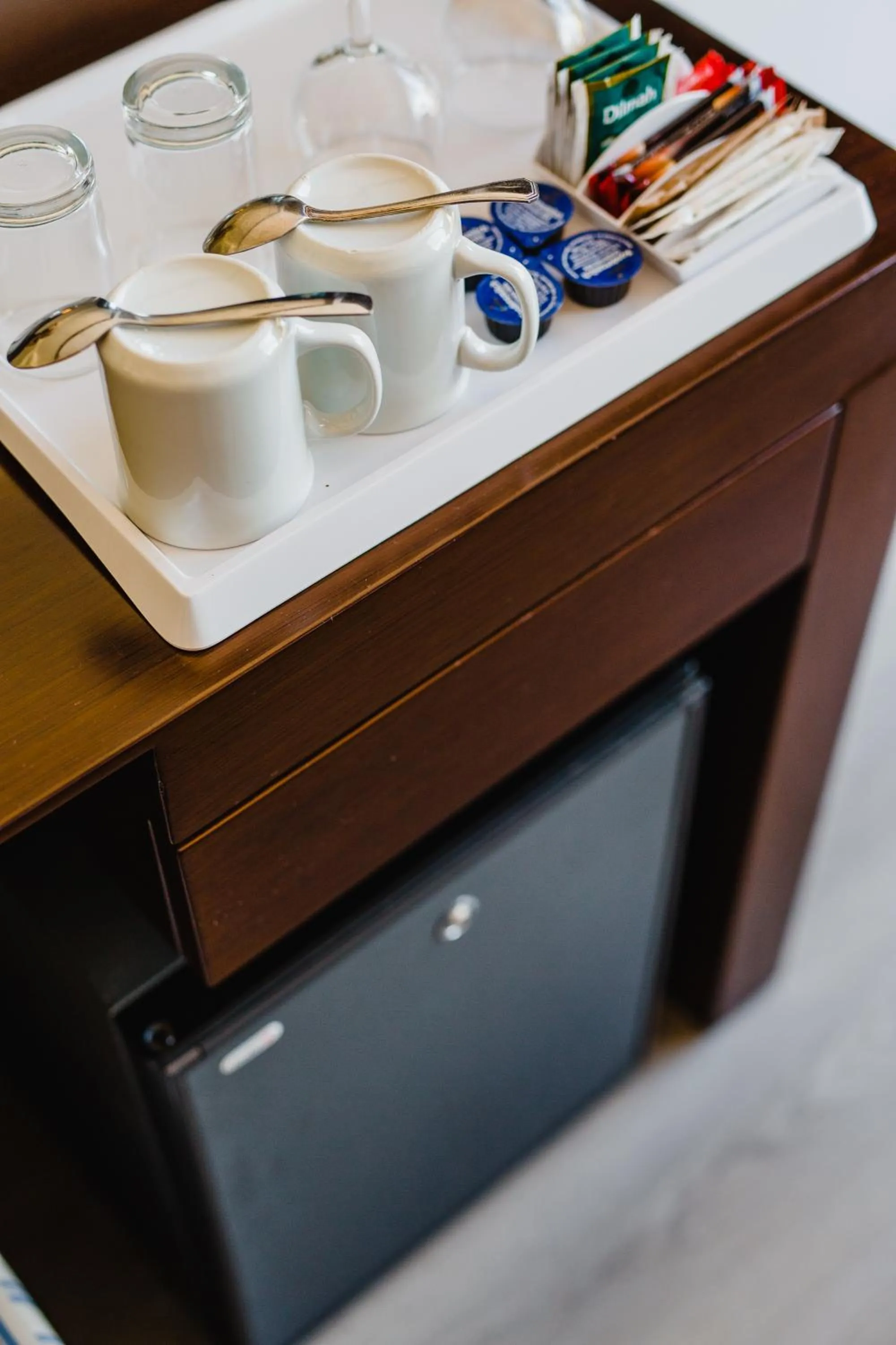 Coffee/tea facilities in Napa Plaza Hotel (Adults Only)