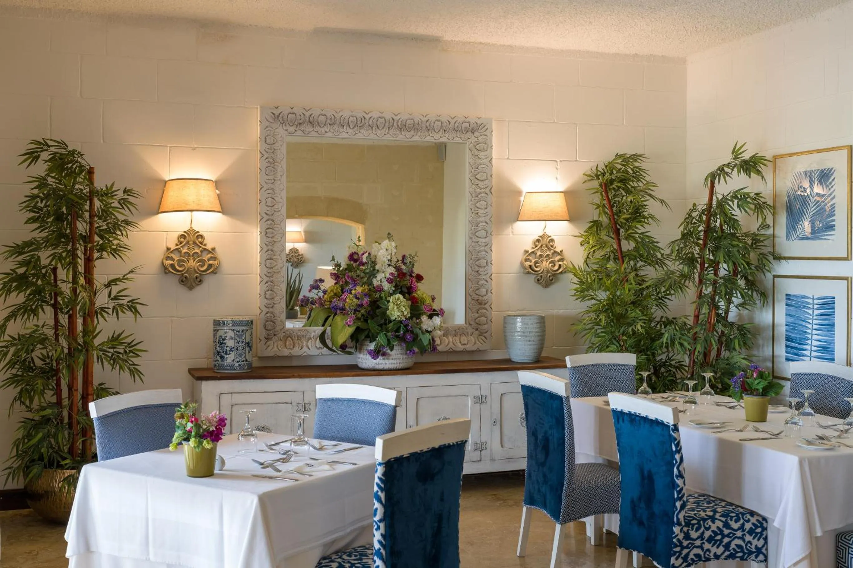 Restaurant/places to eat in Hotel Ta' Cenc & Spa