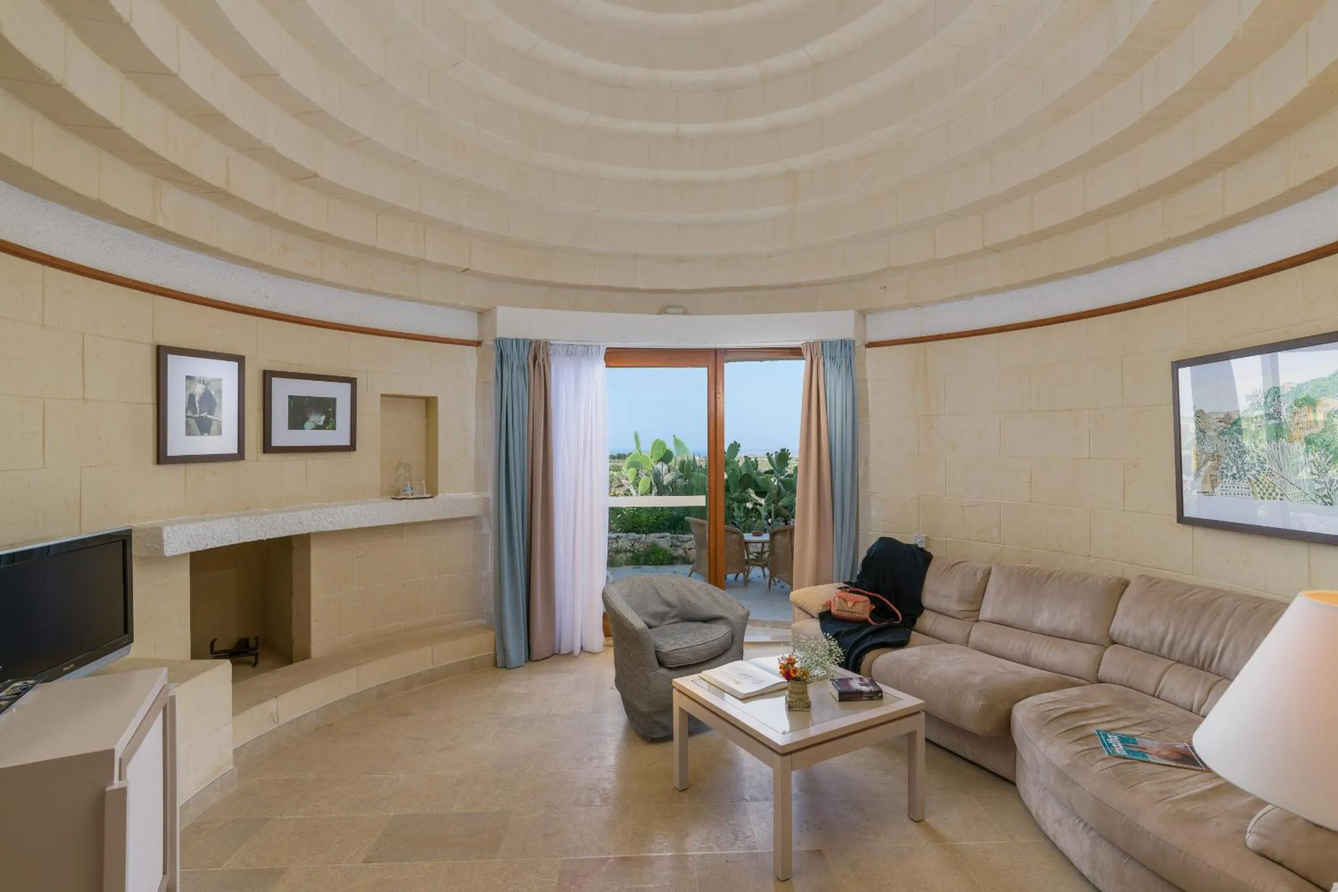 Hotel Ta' Cenc & Spa