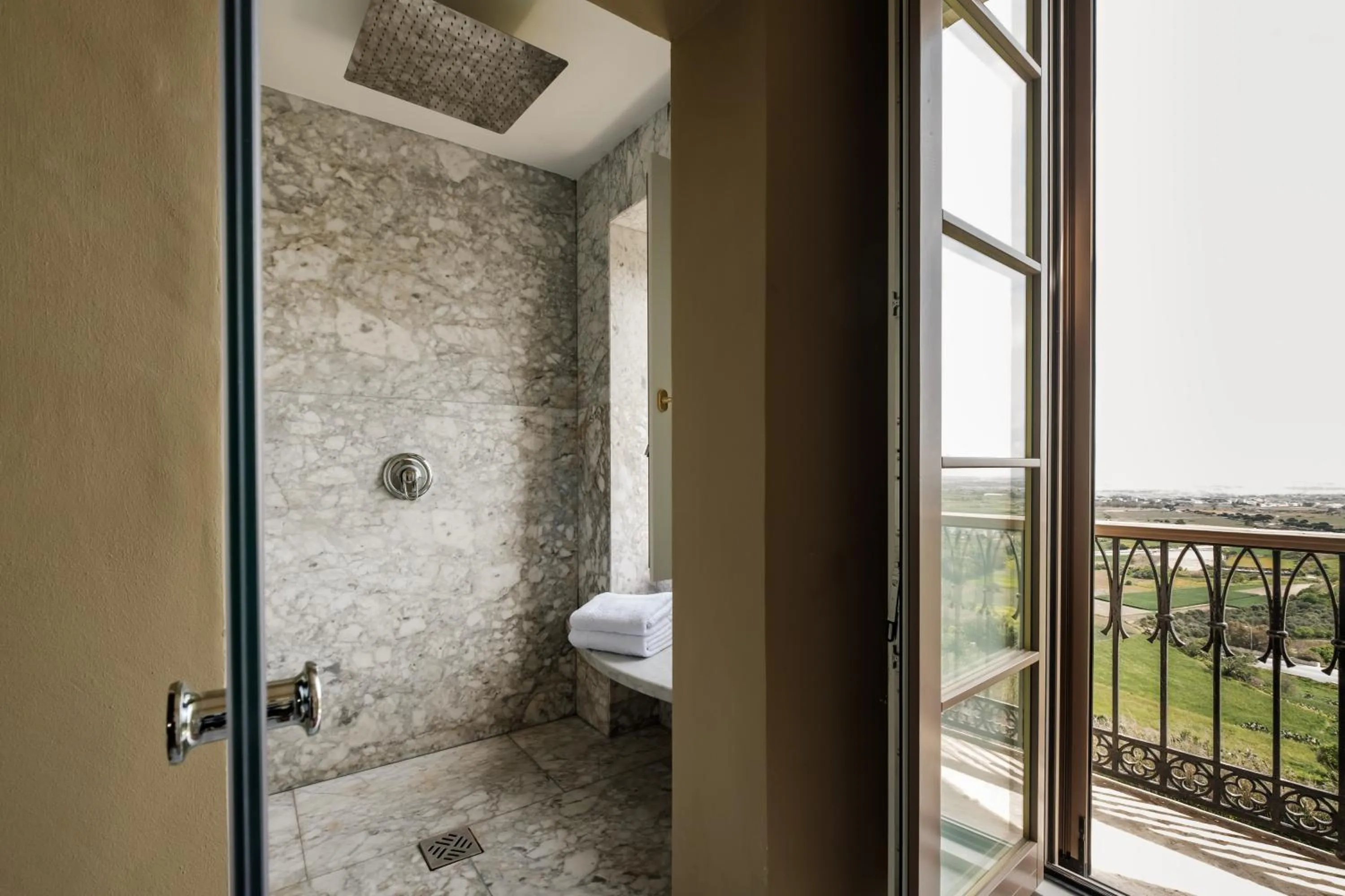 Bathroom in The Xara Palace Relais & Chateaux