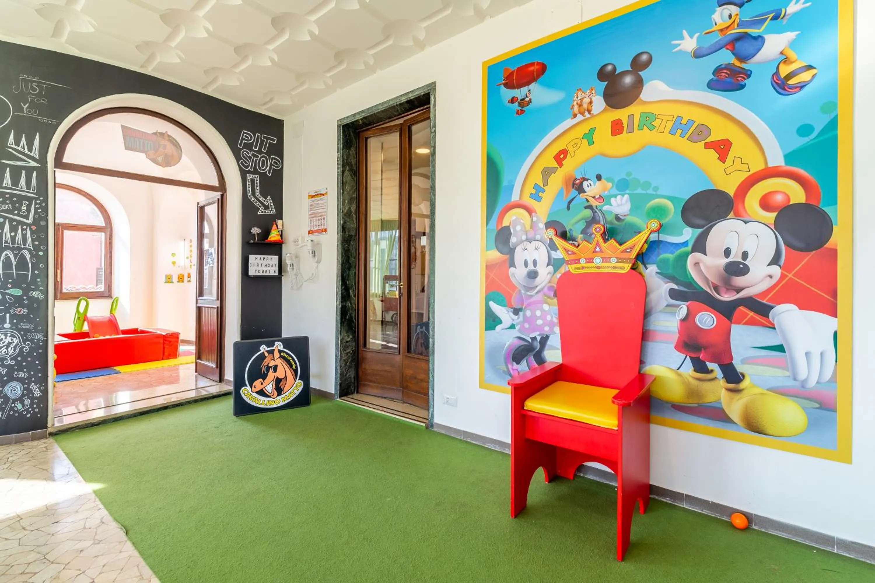 Children play ground in Antica Locanda Cavallino Bianco