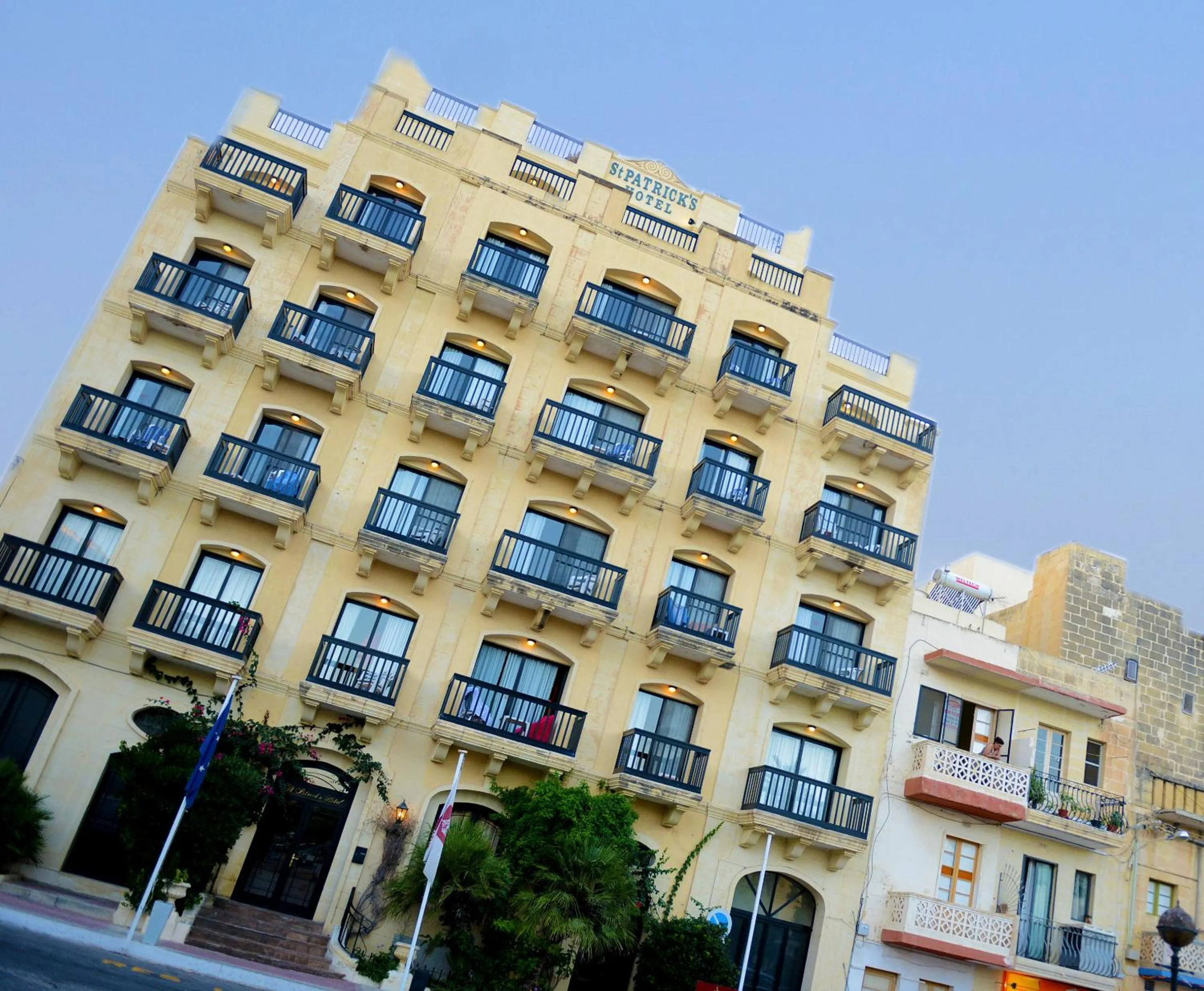 Facade/entrance in St. Patrick's Hotel