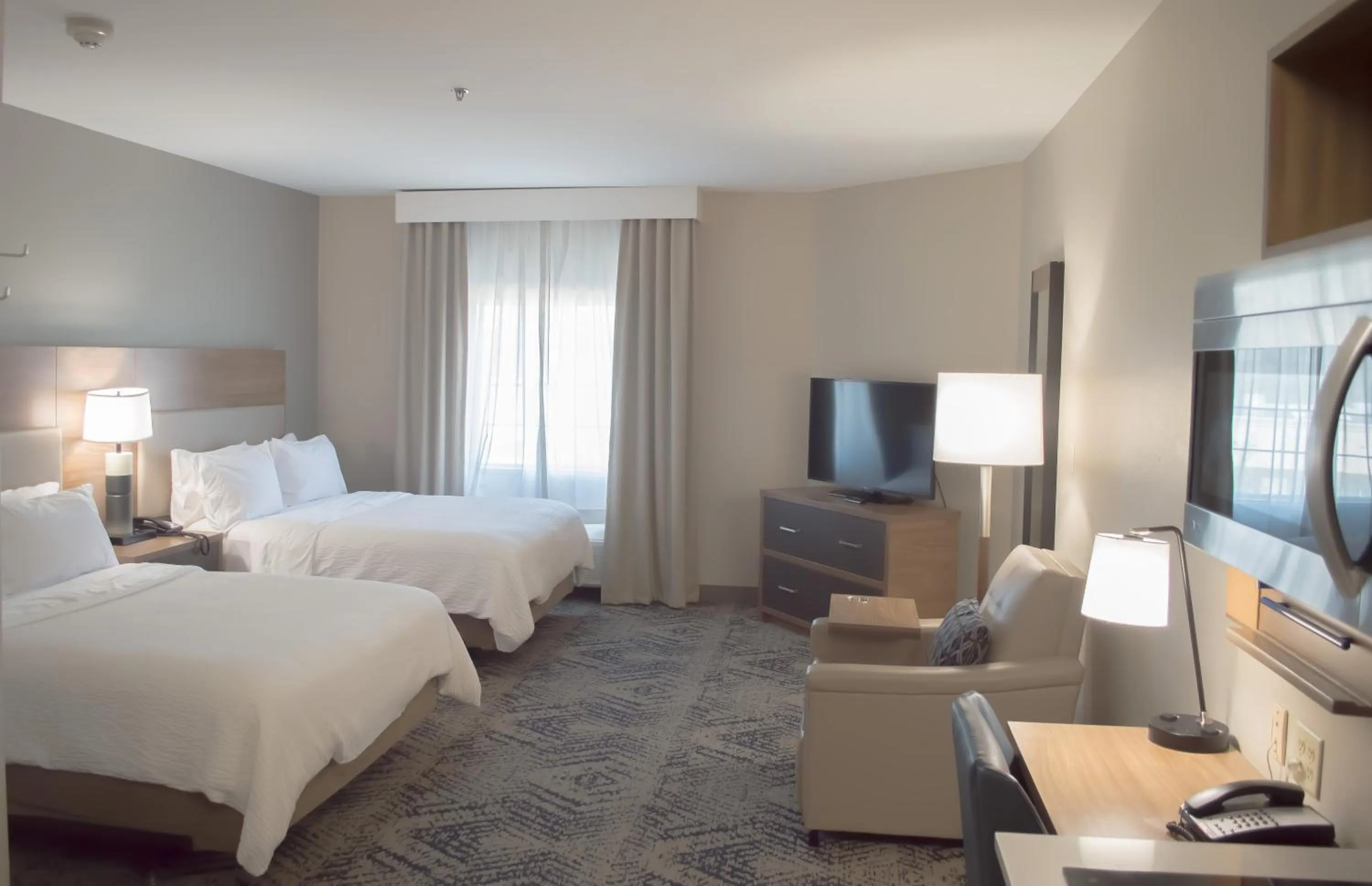 Bedroom, Bed in Candlewood Suites Longview by IHG
