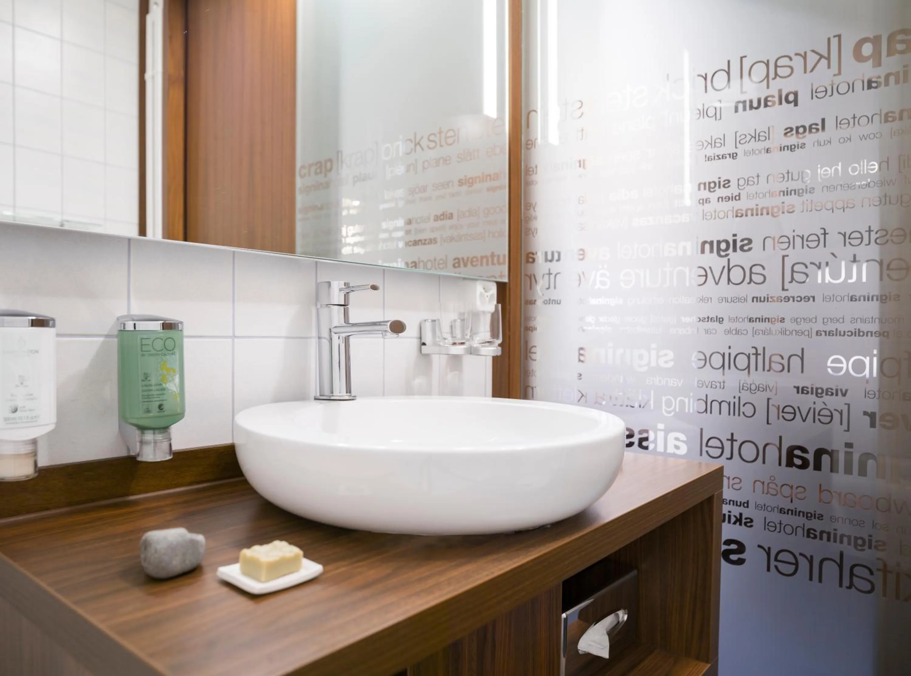 Bathroom in signinahotel