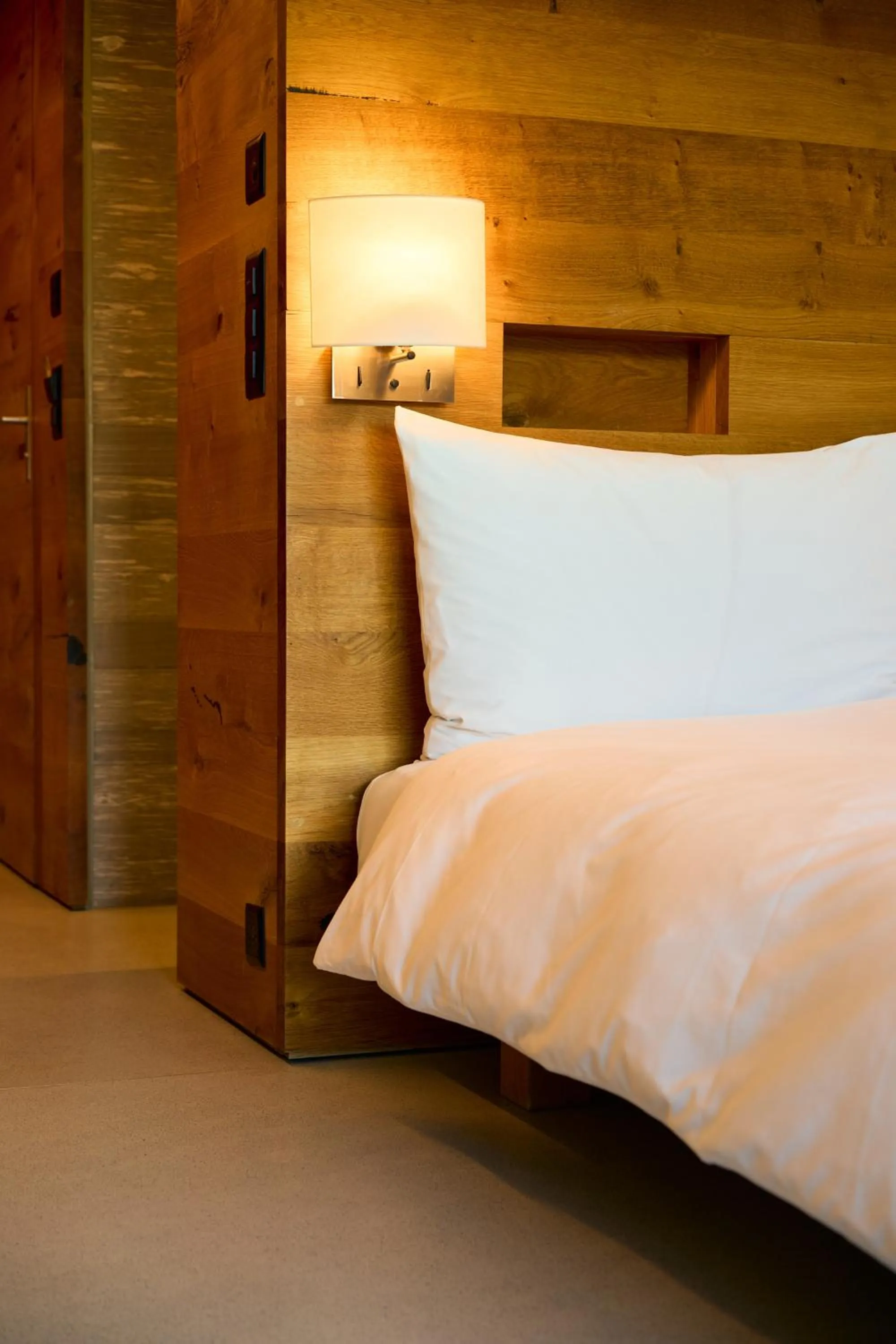 Decorative detail, Bed in rocksresort