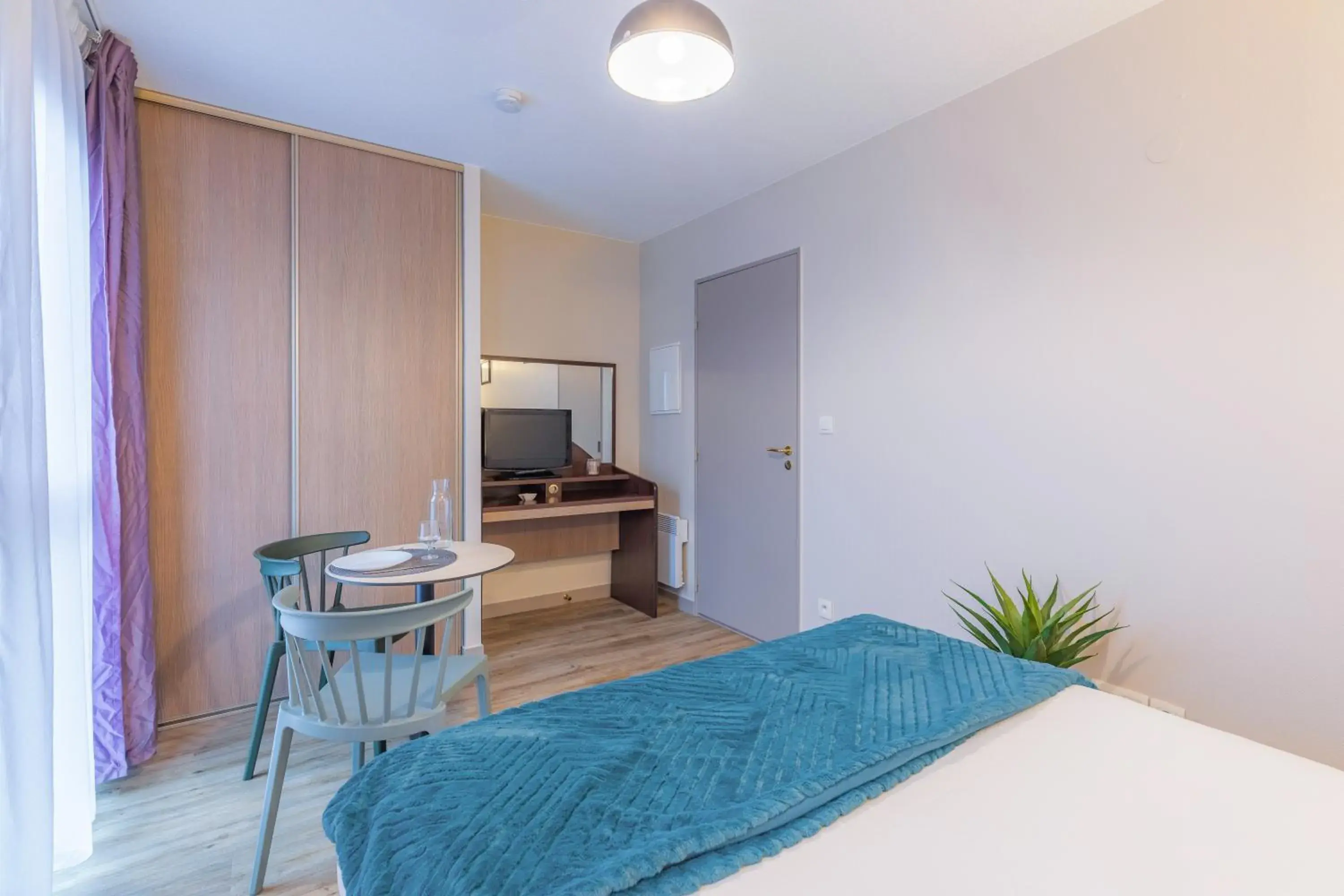 Double Studio - Boulevard Side in Appart'City Classic Angoulême Centre Double Studio - Boulevard Side in Appart'City Classic Angoulême Centre