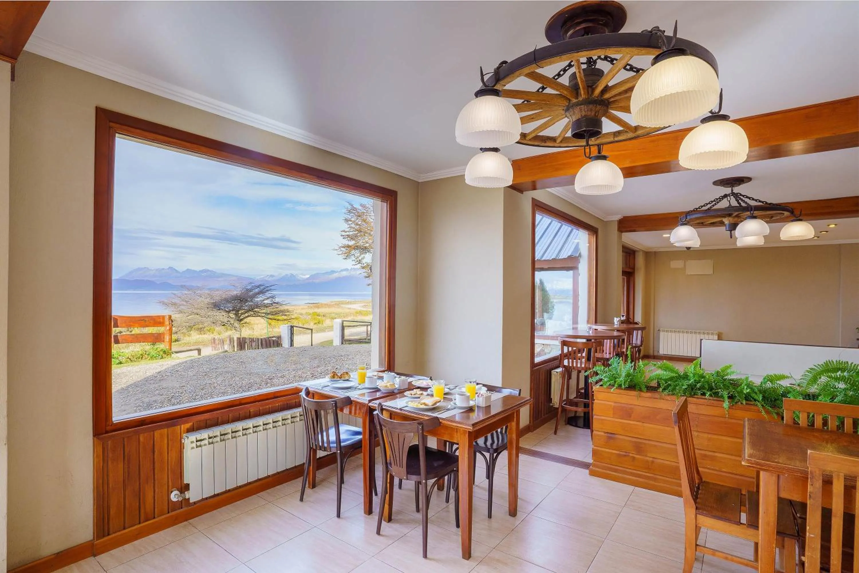 Dining area in Costa Ushuaia