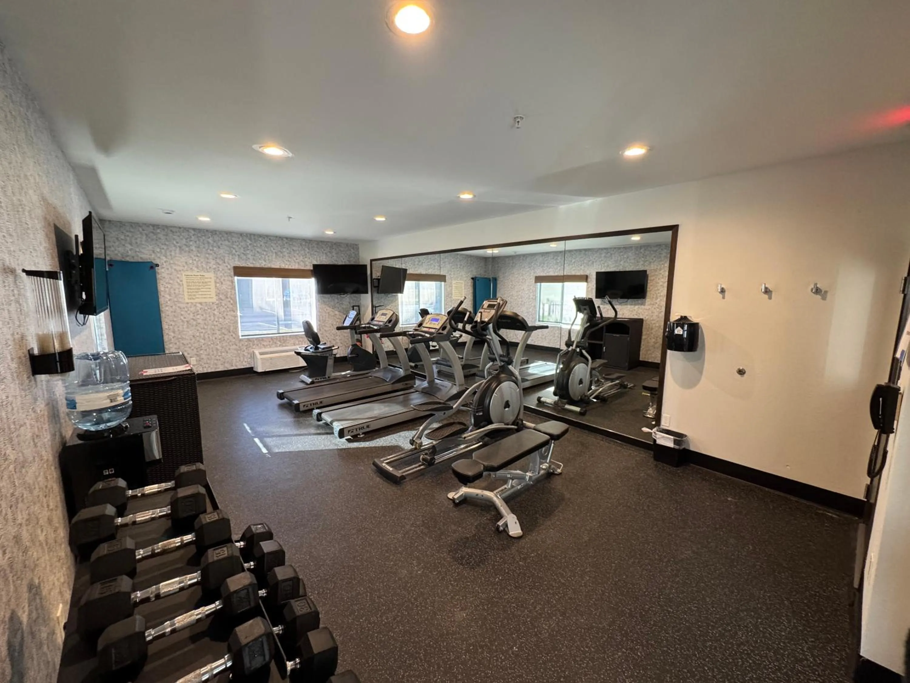 Fitness centre/facilities in Best Western Plus Longview – University Hotel