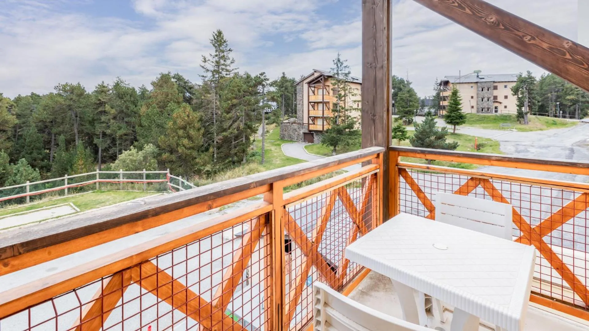 Balcony/Terrace in Vacancéole - Appart'Vacances Pyrénées 2000