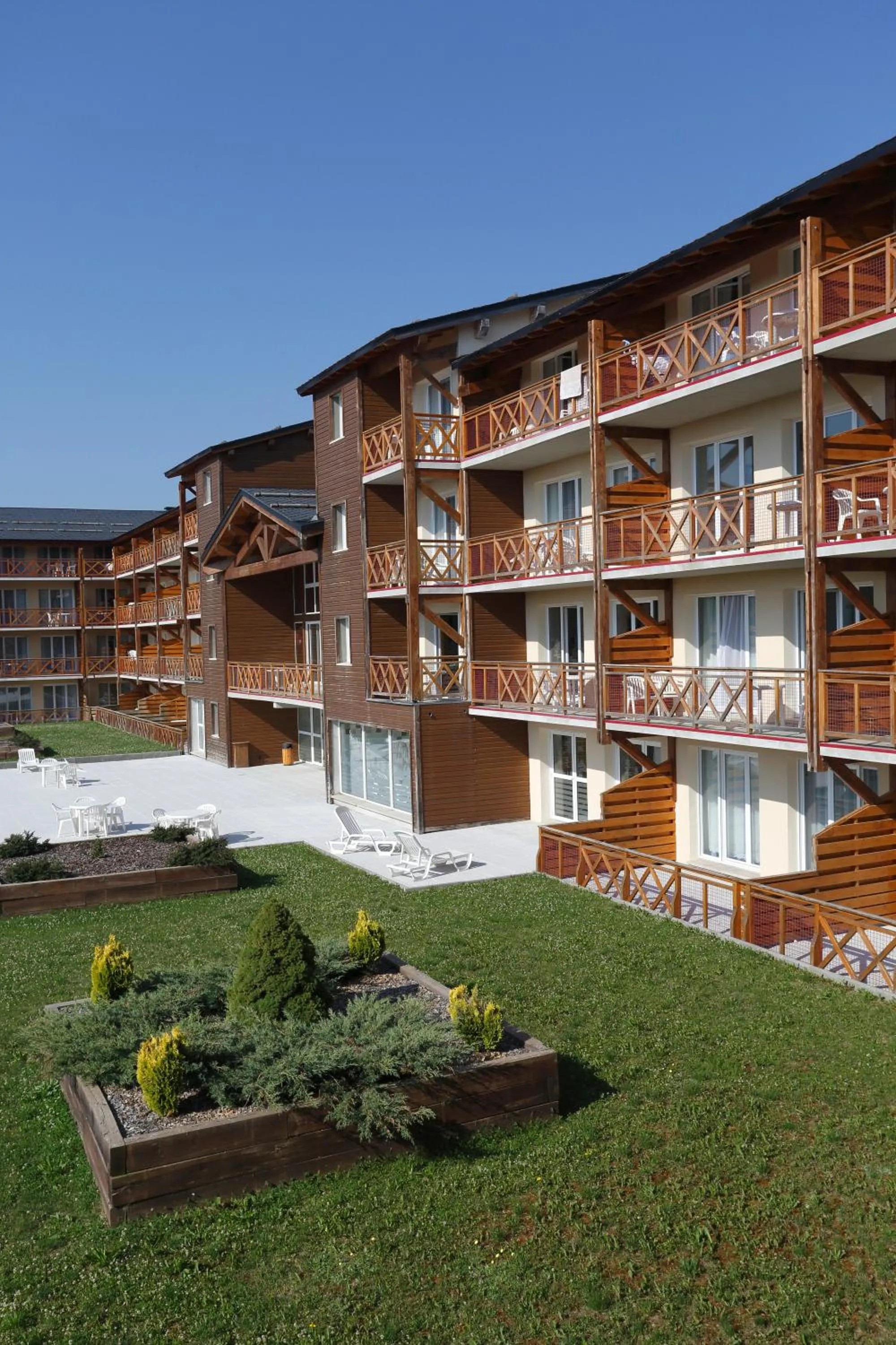 Property building in Vacancéole - Appart'Vacances Pyrénées 2000