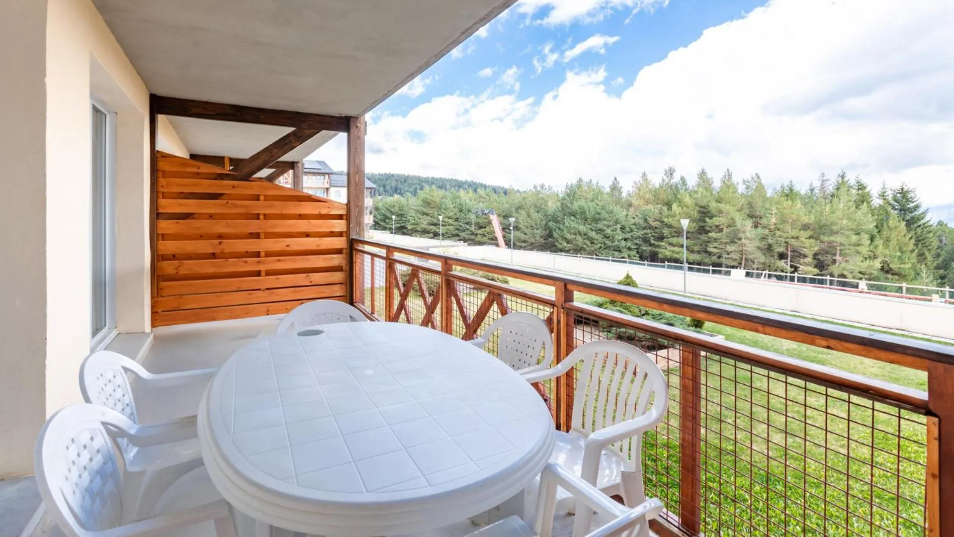 Balcony/Terrace in Vacancéole - Appart'Vacances Pyrénées 2000