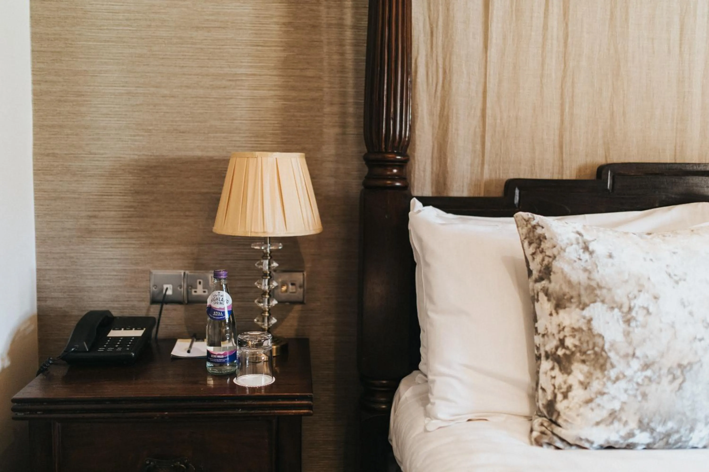 Bed in Hall Farm Hotel And Restaurant