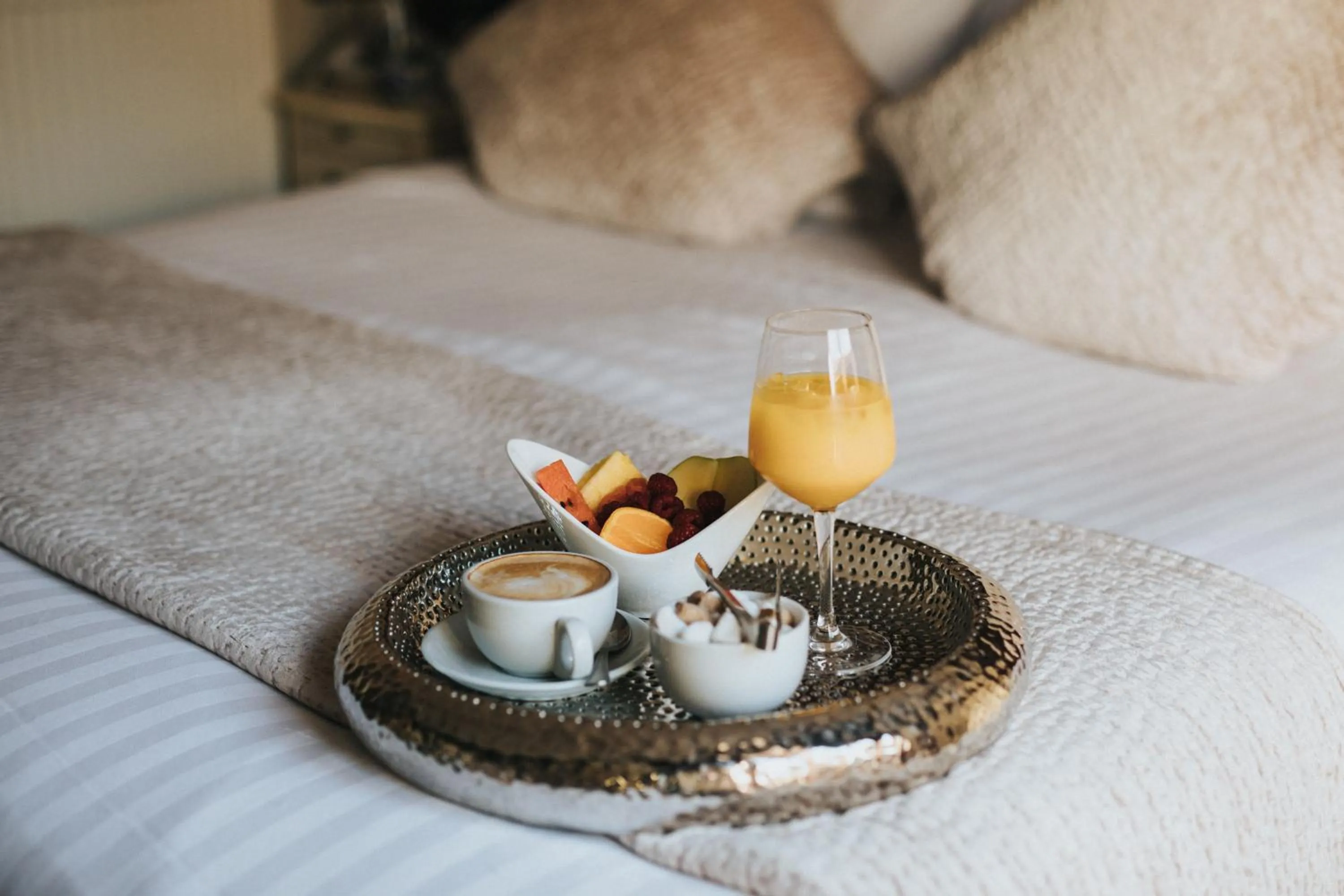 Bed in Hall Farm Hotel And Restaurant