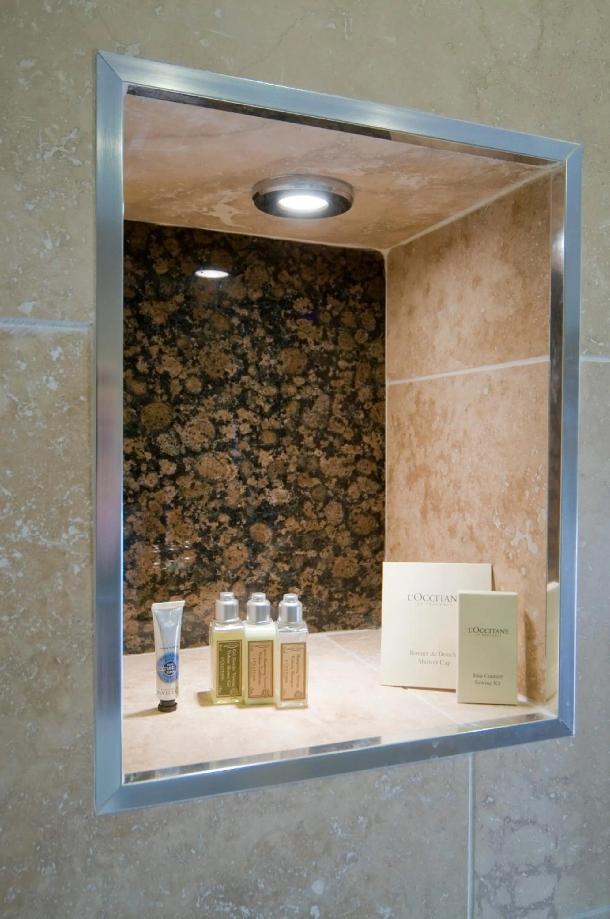 Bathroom in Hall Farm Hotel And Restaurant