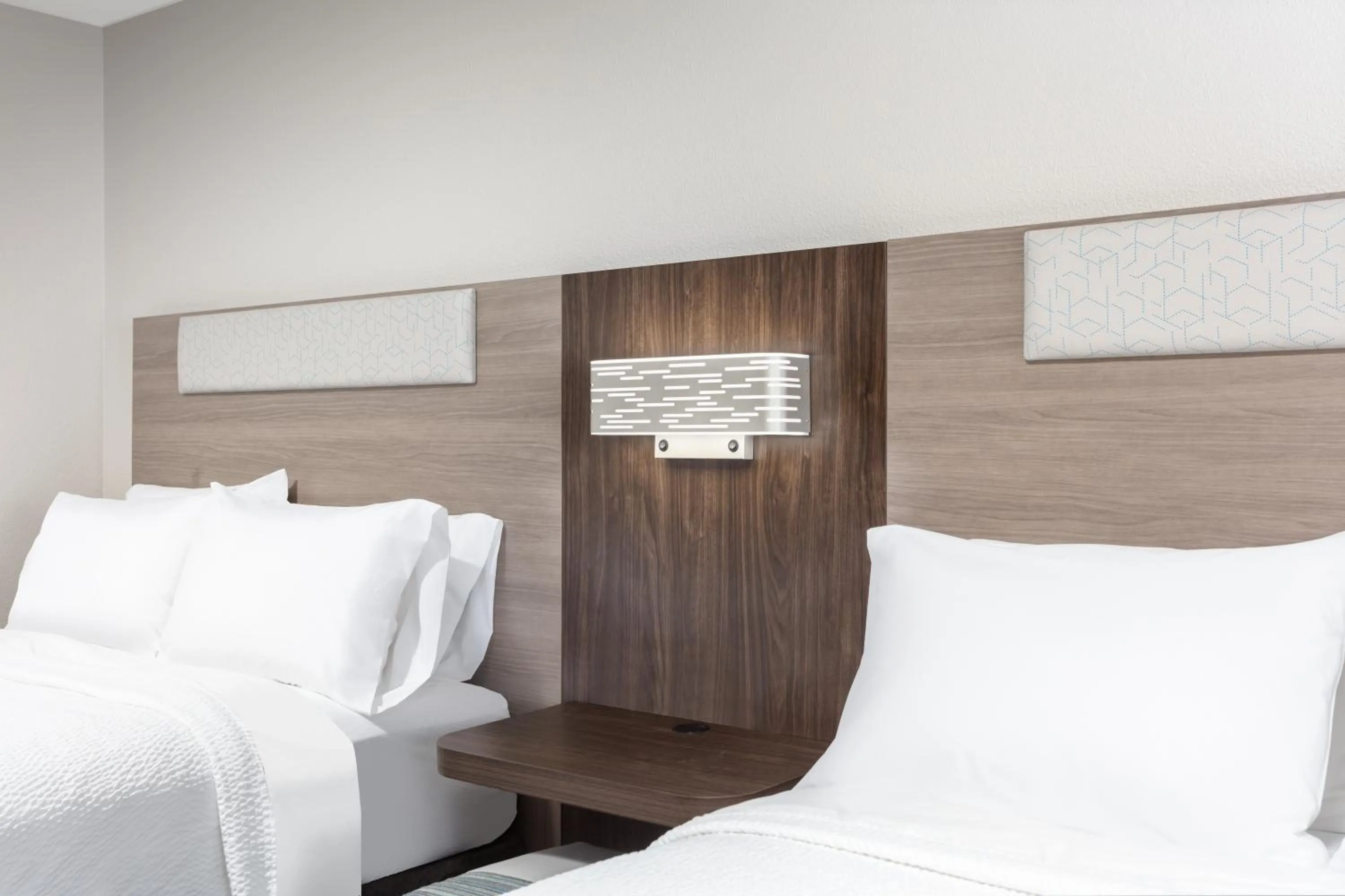 Bedroom, Bed in Holiday Inn Express Kearney by IHG