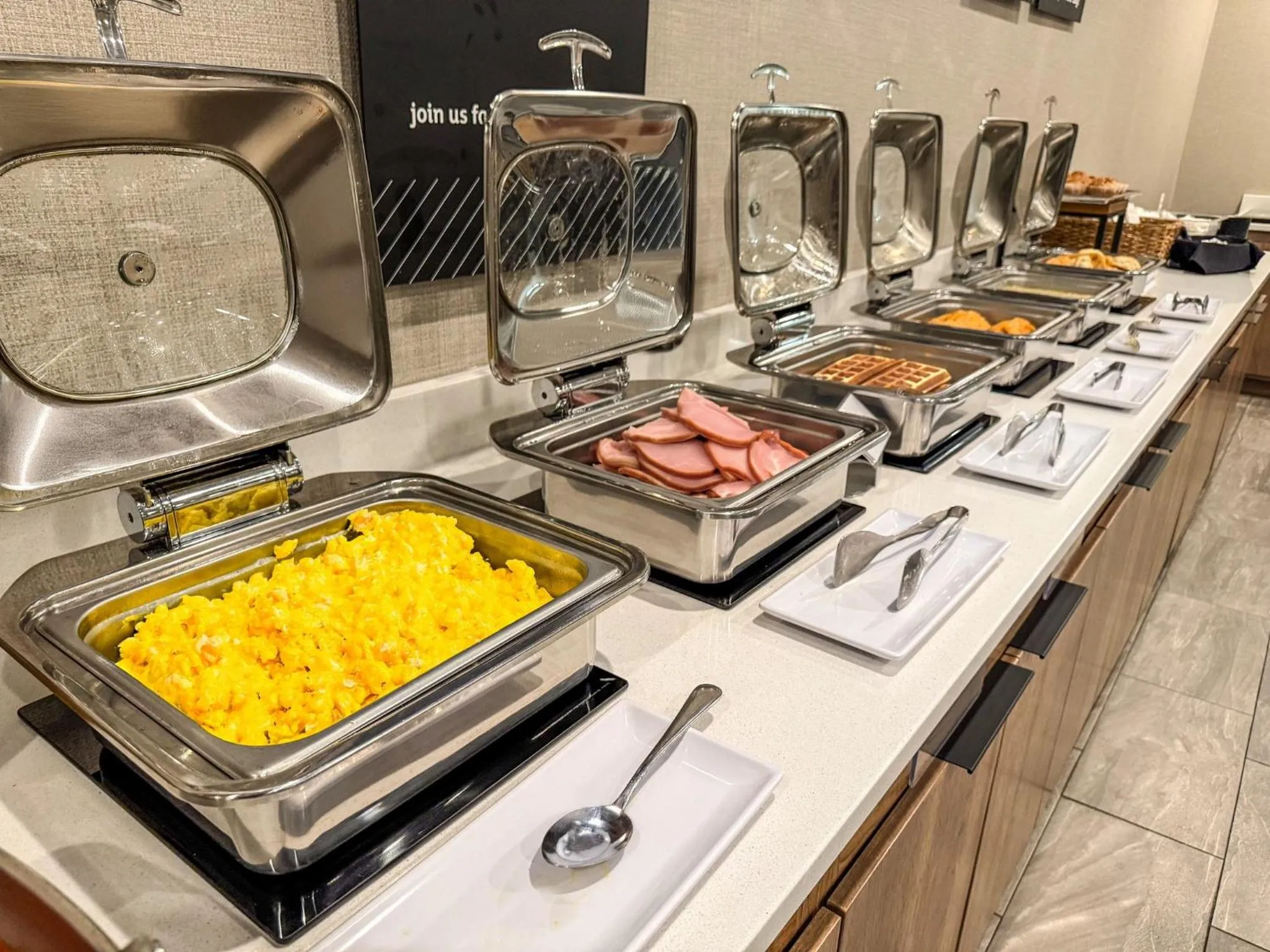 Breakfast in Holiday Inn Kearney by IHG