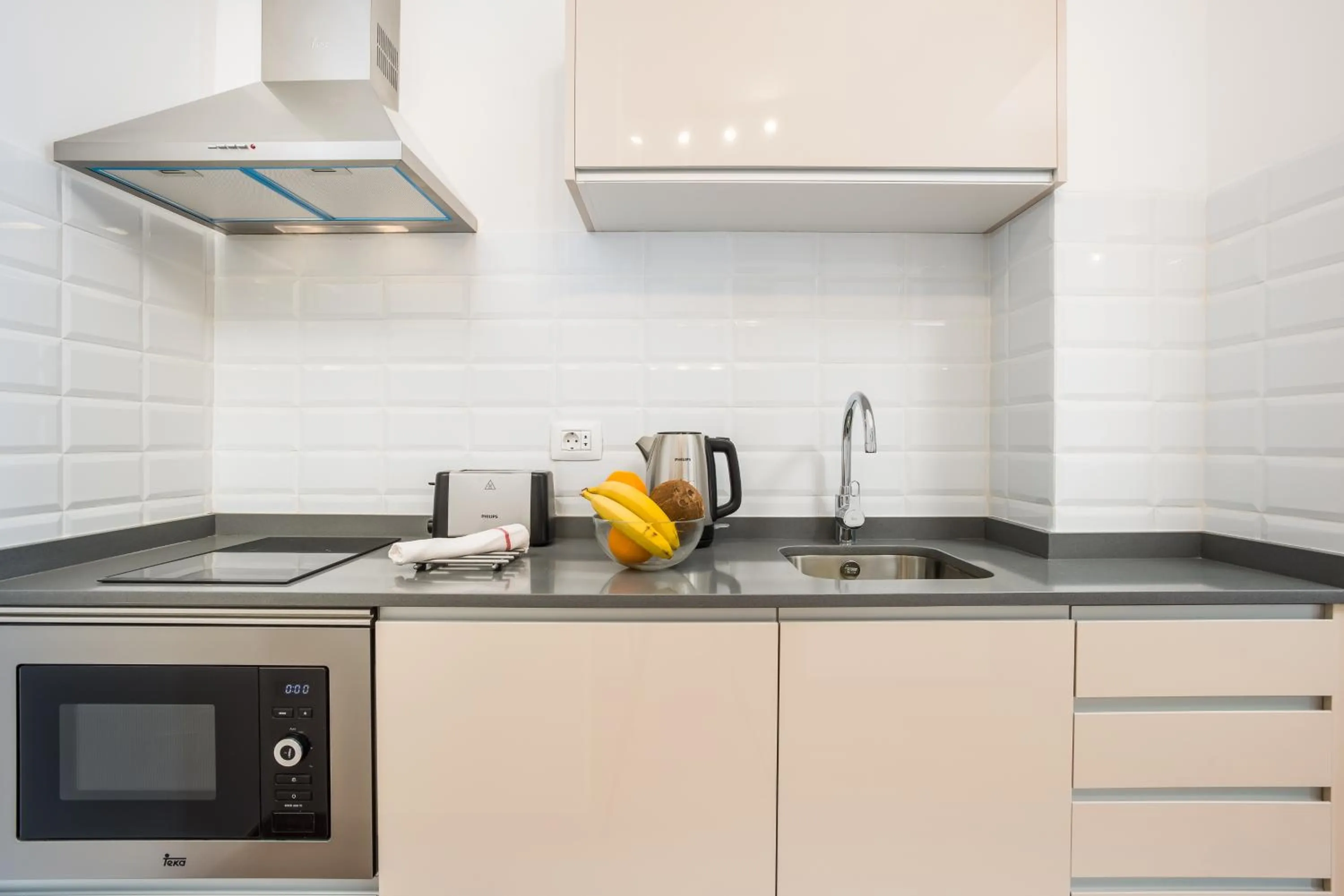 Kitchen or kitchenette in Ocean Vistas 24