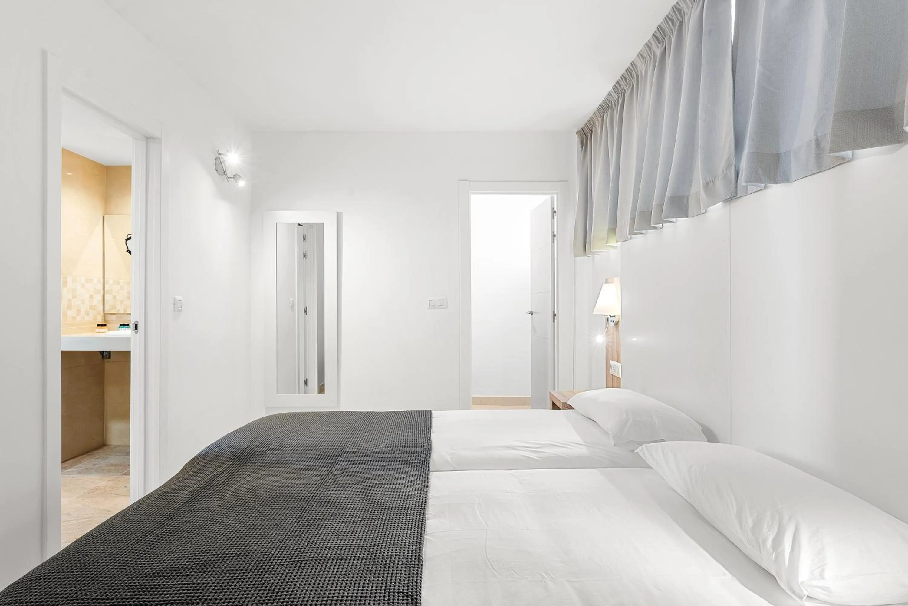 Bed in Ocean Vistas 24