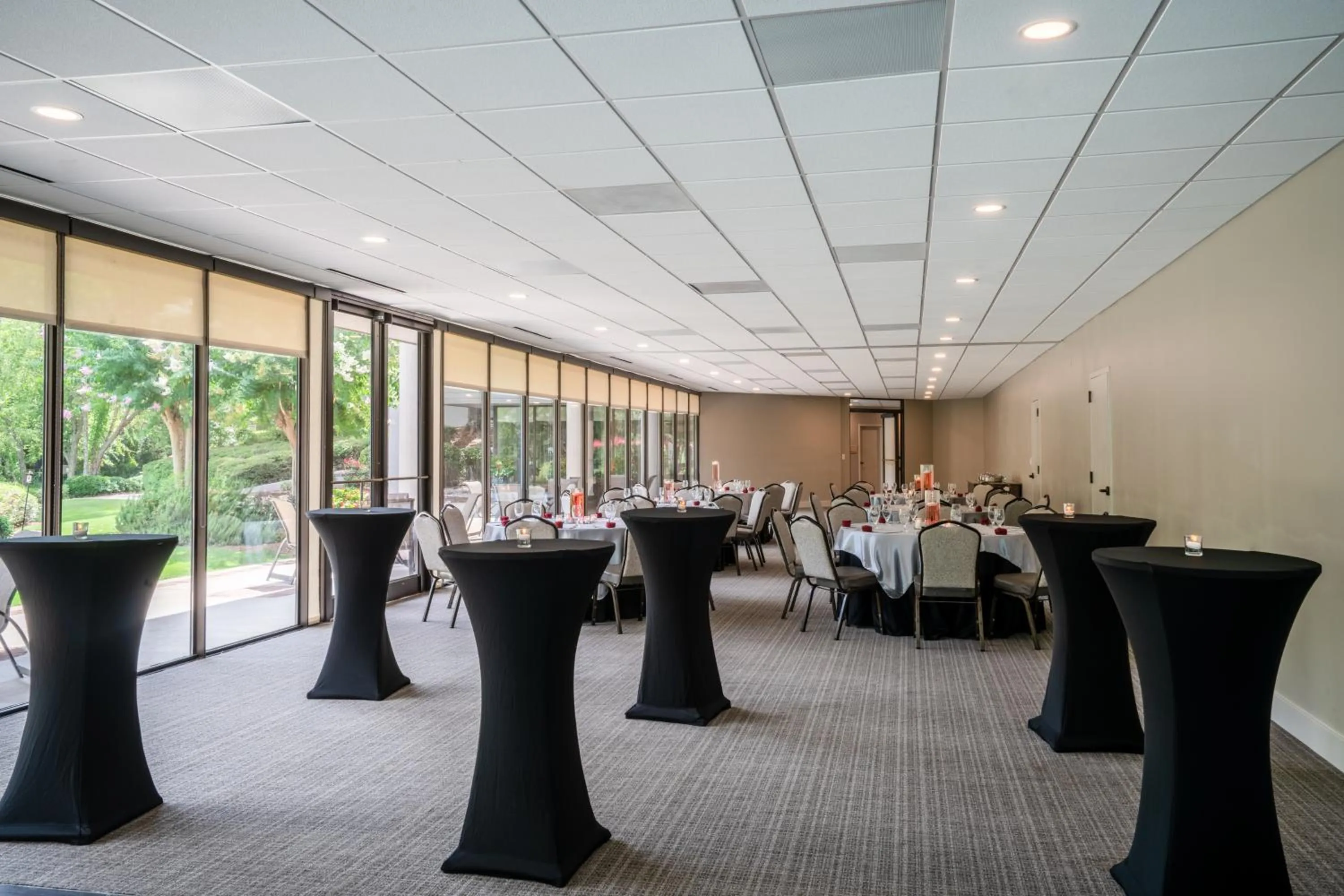 Meeting/conference room in Crowne Plaza Atlanta SW - Peachtree City by IHG