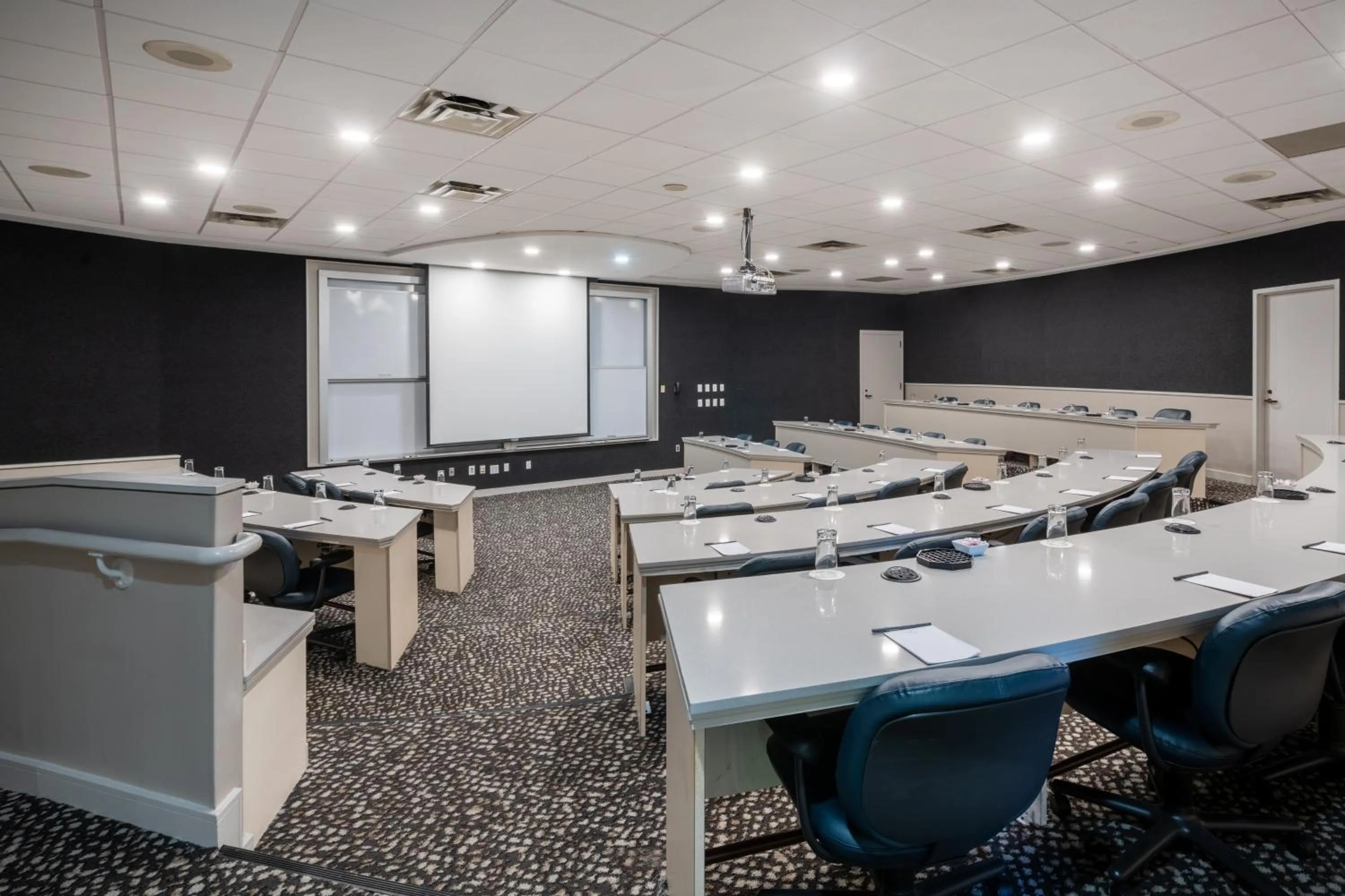 Meeting/conference room in Crowne Plaza Atlanta SW - Peachtree City by IHG