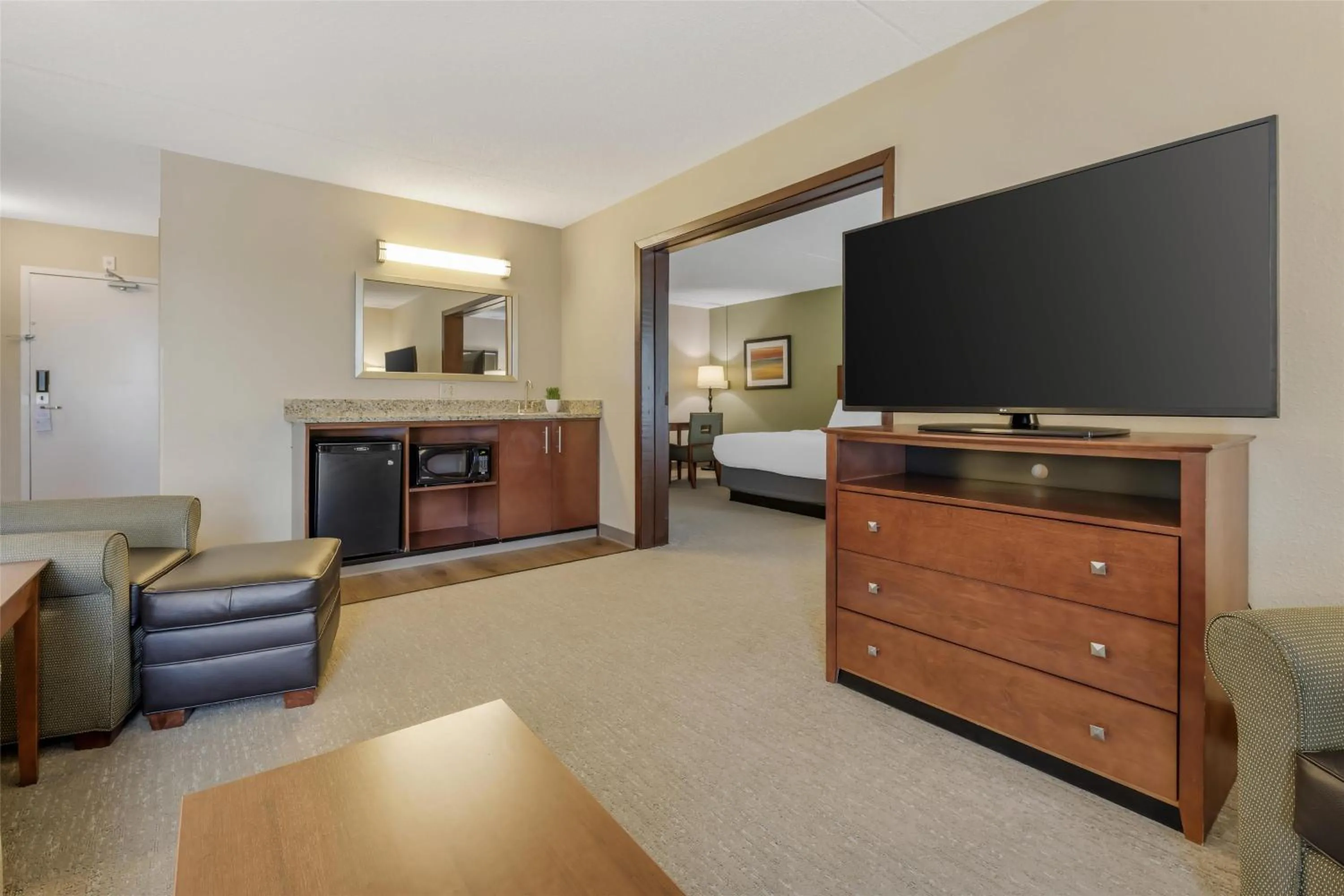 Photo of the whole room in Best Western Fairmont