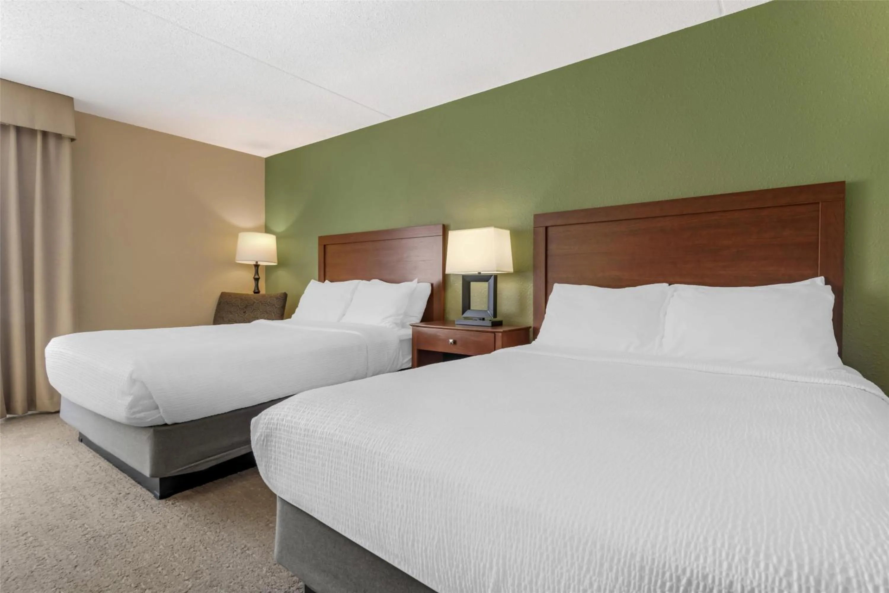 Bedroom, Bed in Best Western Fairmont