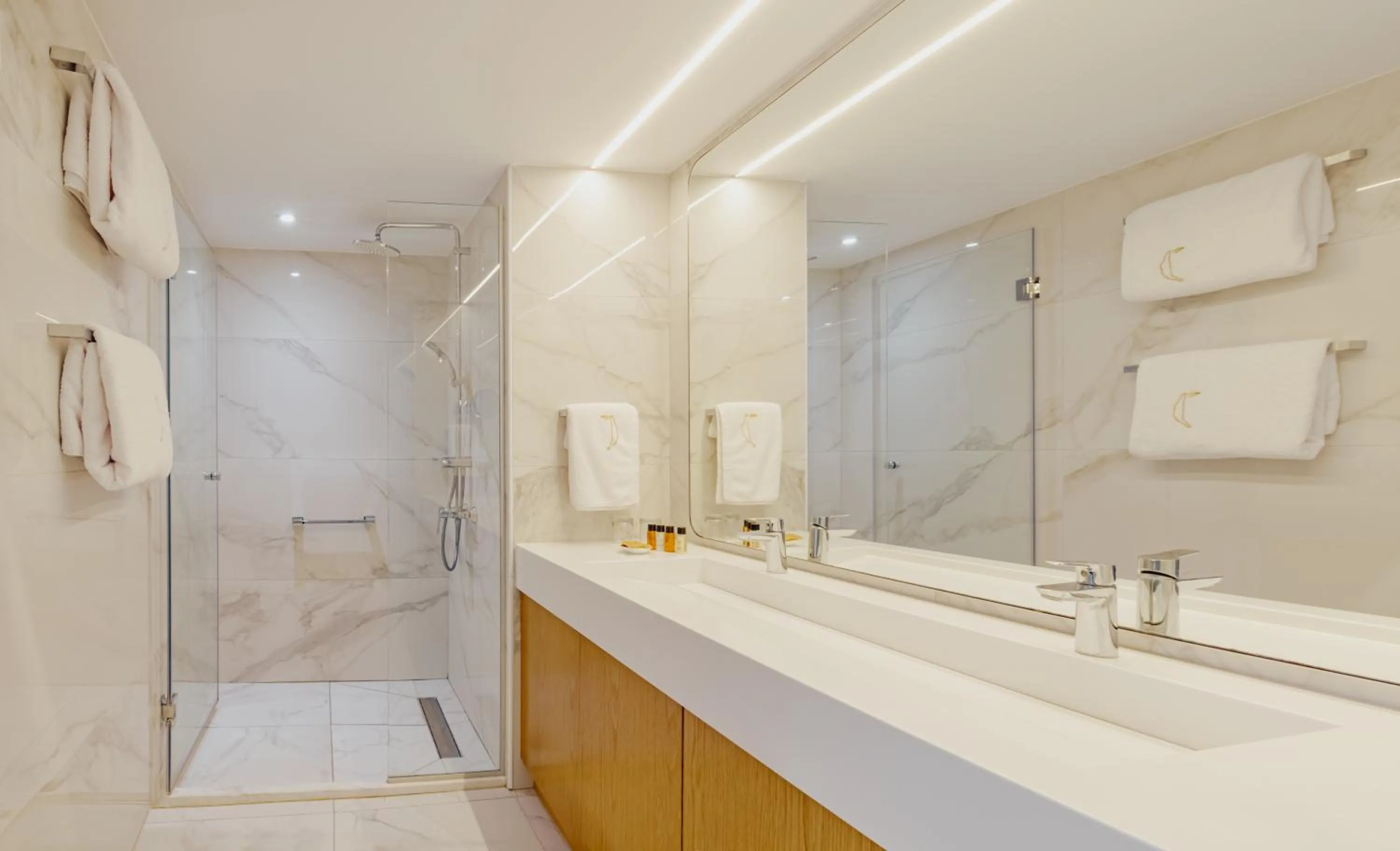 Bathroom in Golden Bay Beach Hotel