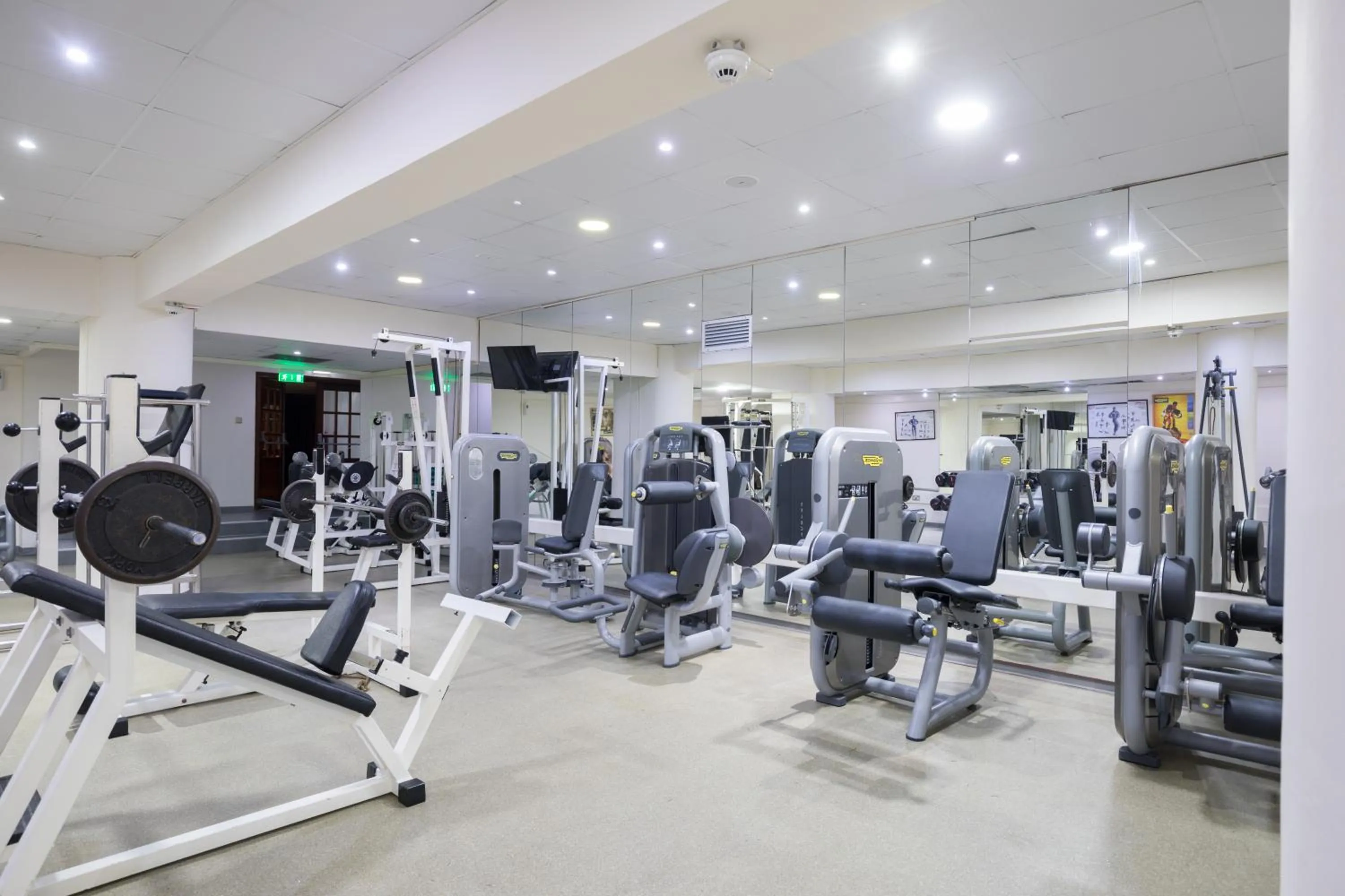 Fitness centre/facilities in Golden Bay Beach Hotel
