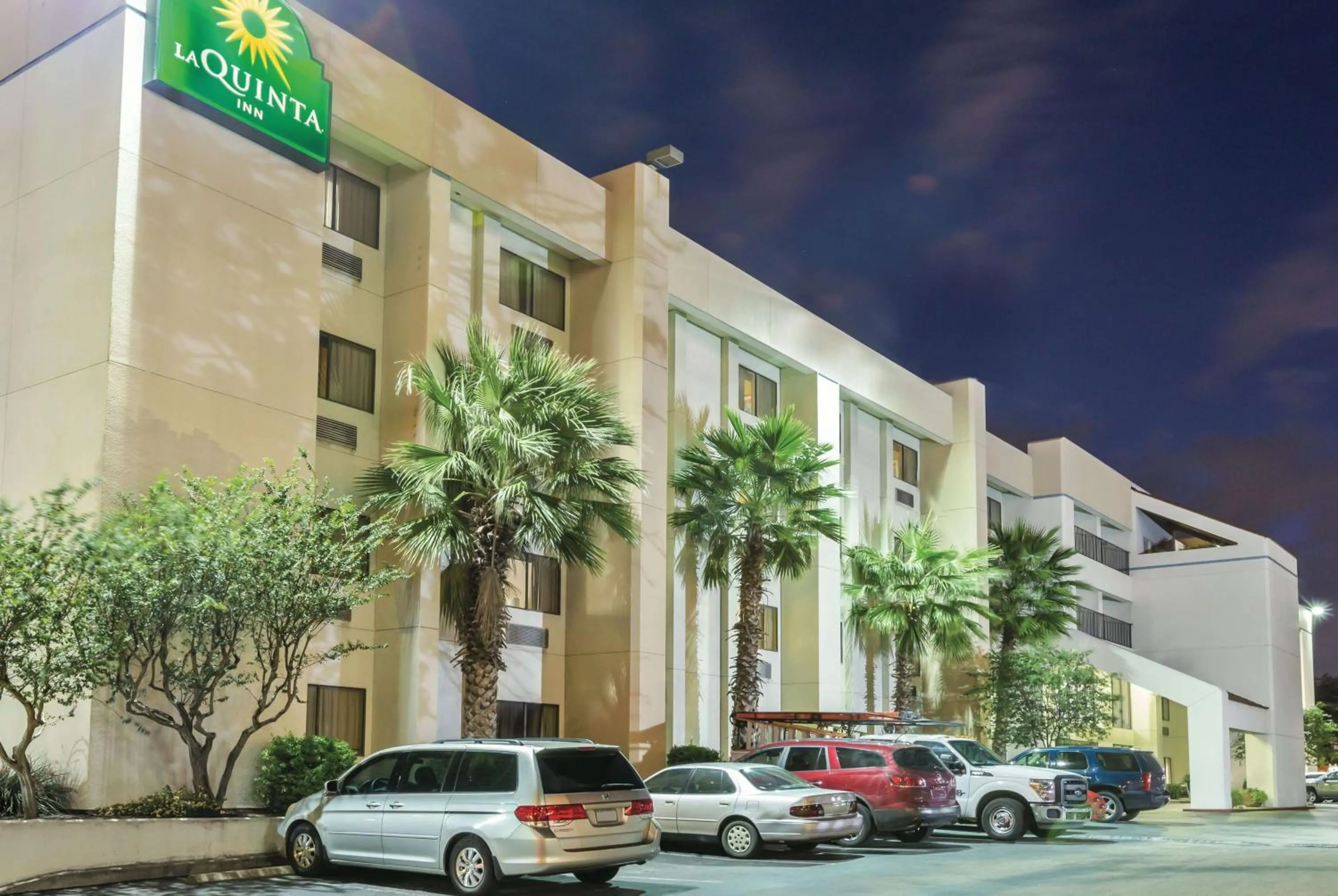 Property building in La Quinta Inn by Wyndham Austin North