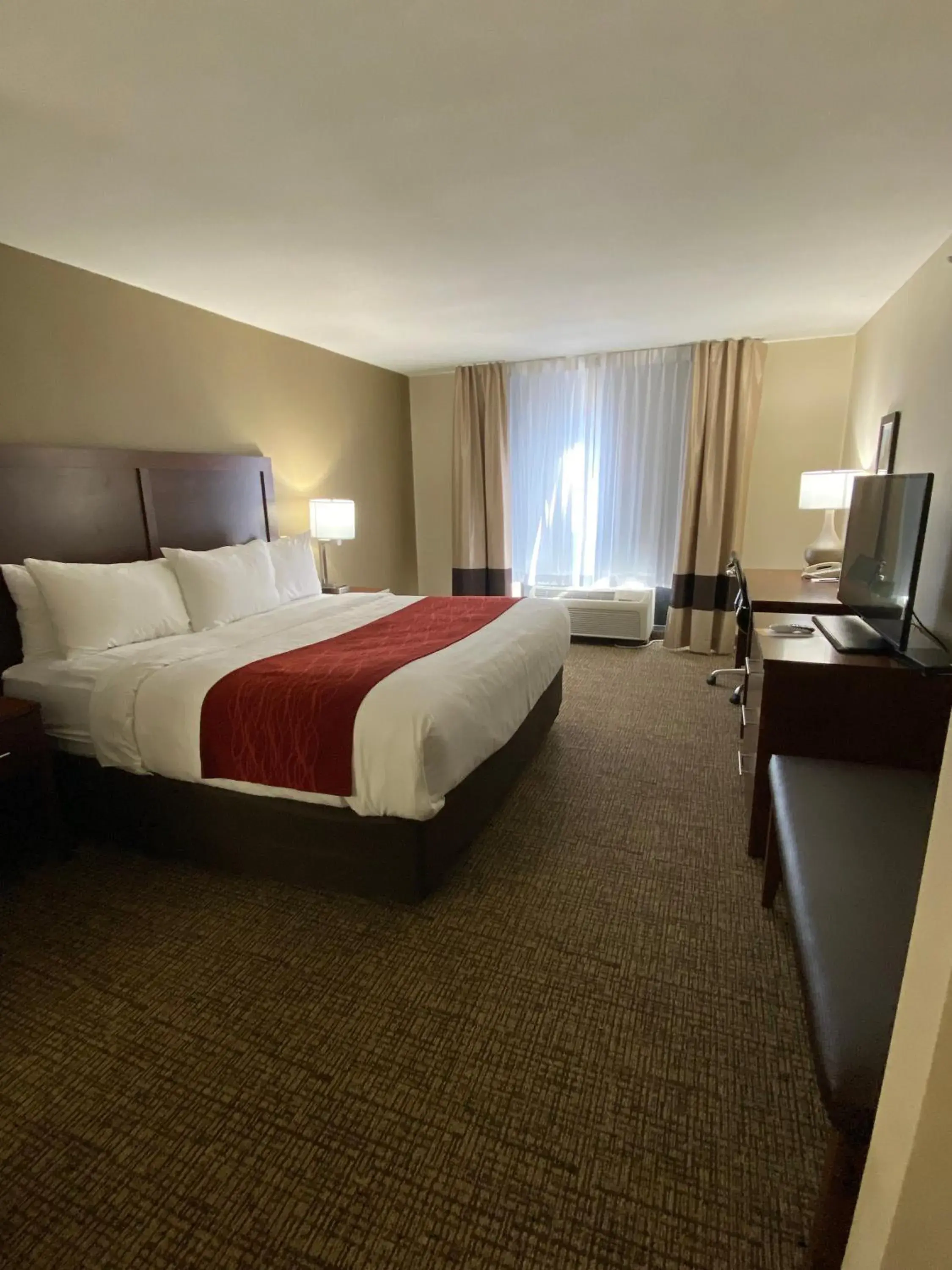 Standard King Room - Non Smoking in Comfort Inn & Suites Goodland Standard King Room - Non Smoking in Comfort Inn & Suites Goodland