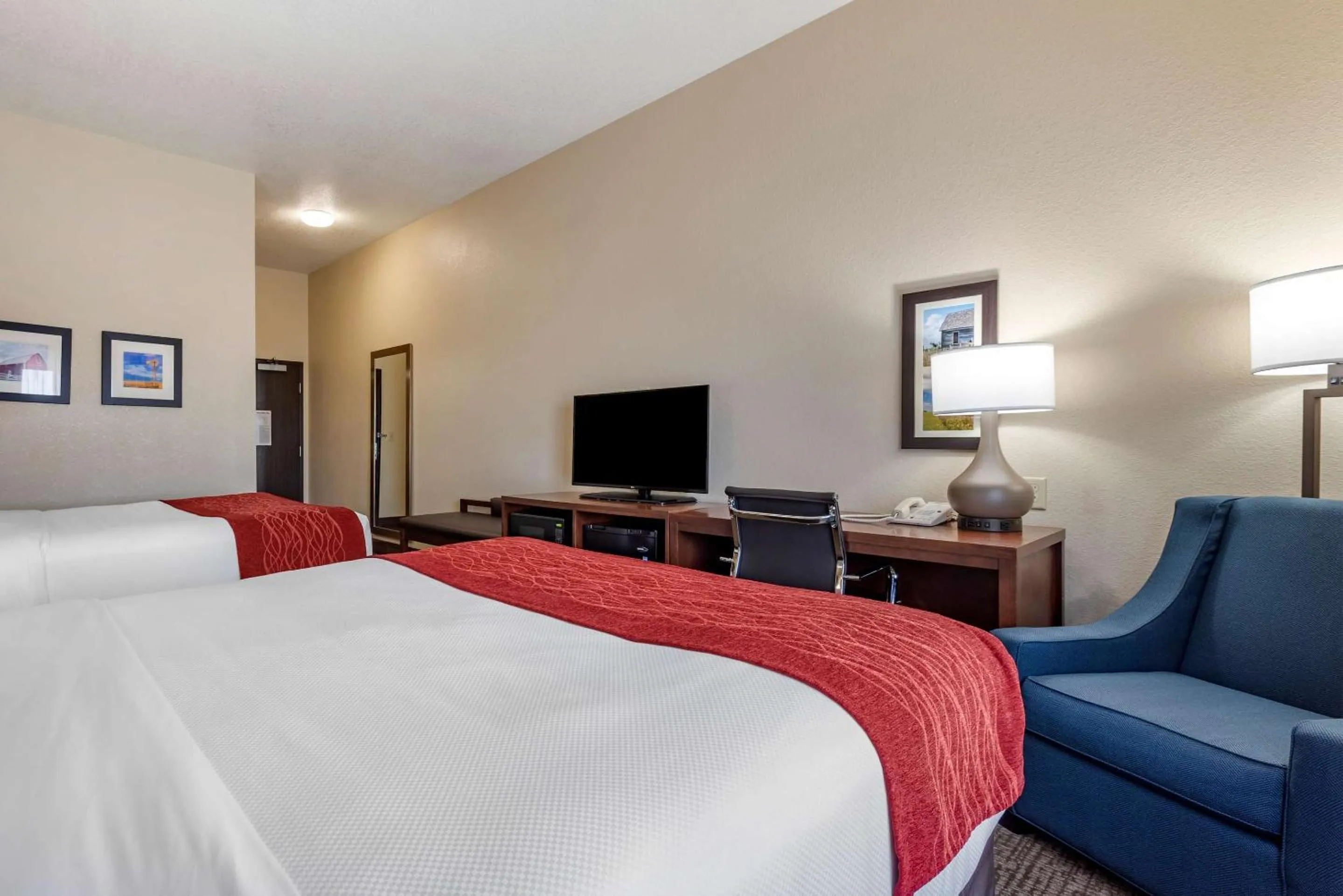 Bedroom, Bed in Comfort Inn & Suites Goodland
