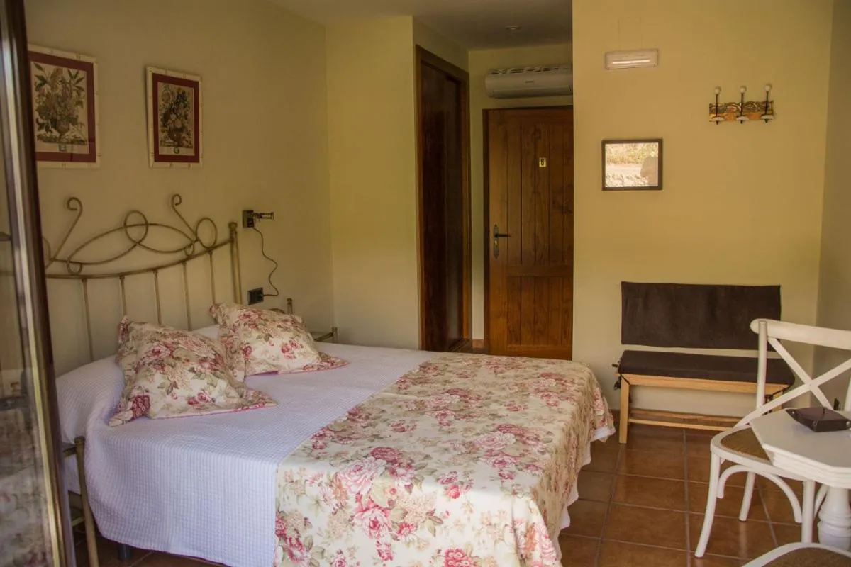 Bed in Casa Rural Fuente El Boticario