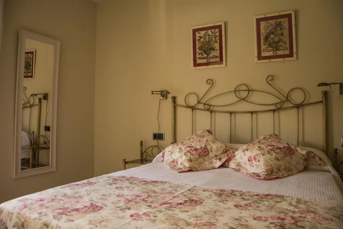 Bed in Casa Rural Fuente El Boticario